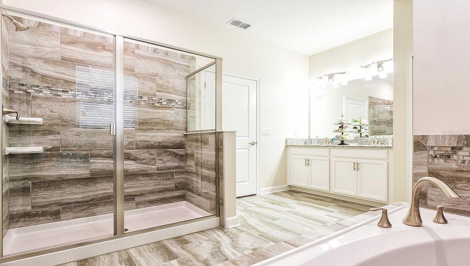 Image 25 of 38 For 9095 Hazard Street