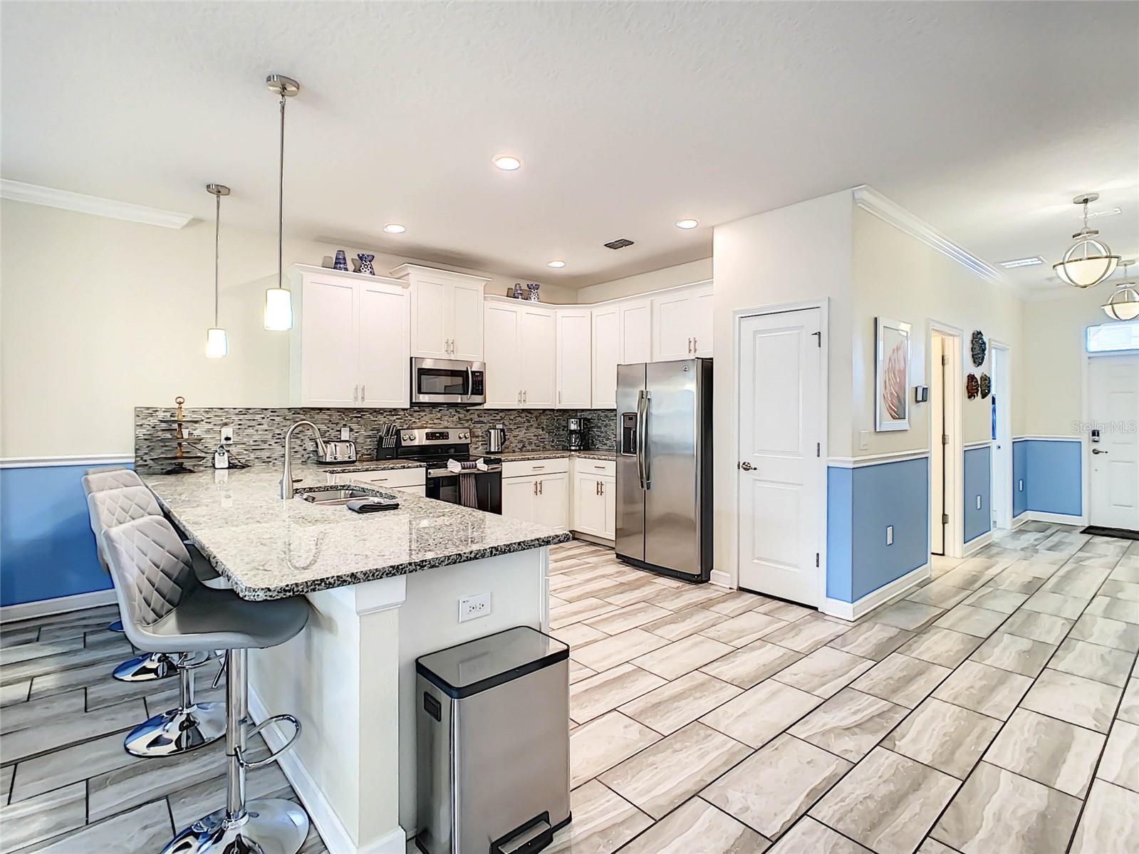 Image 5 of 38 For 9095 Hazard Street