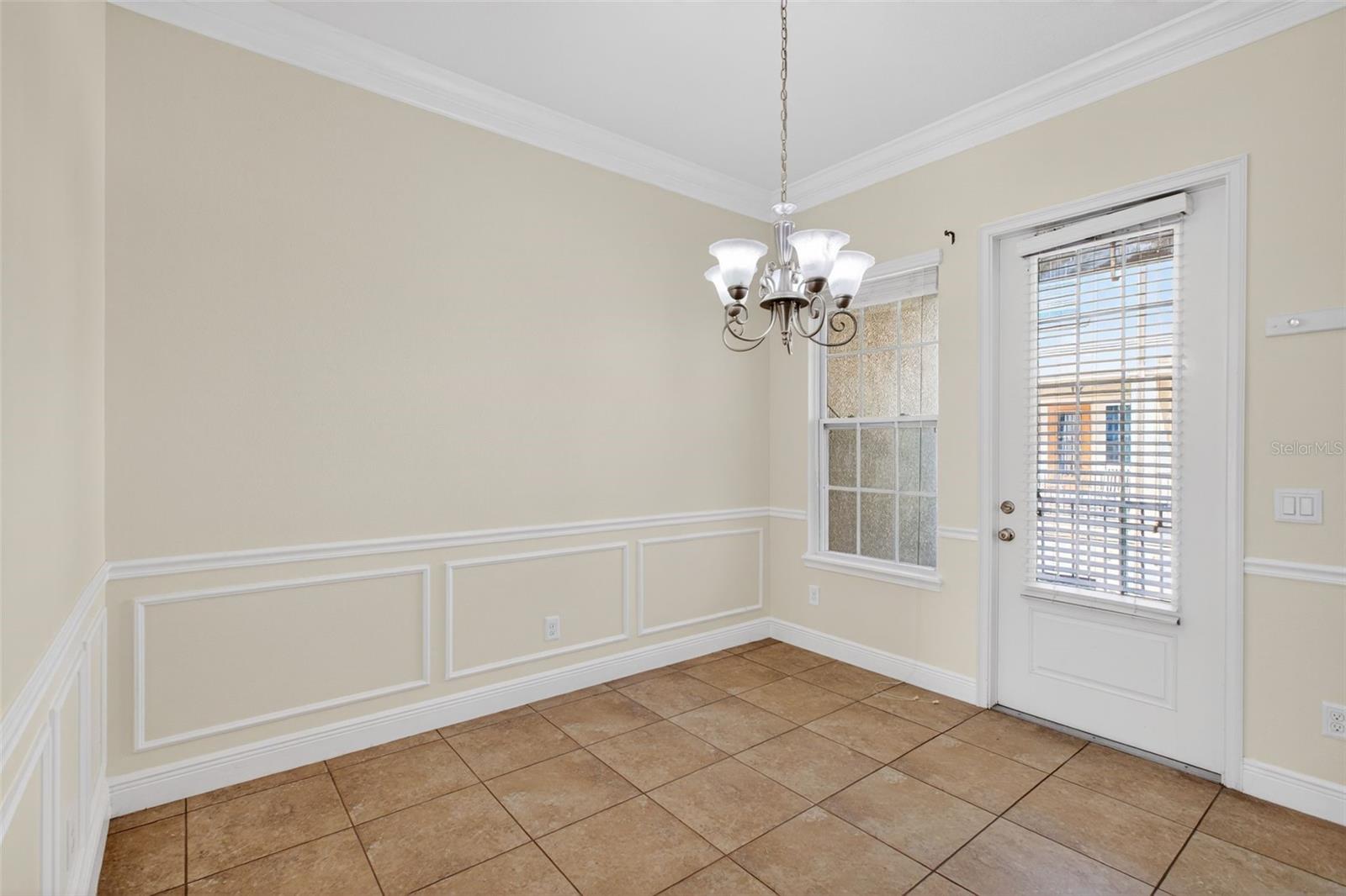 Image 20 of 44 For 817 Lobelia Drive