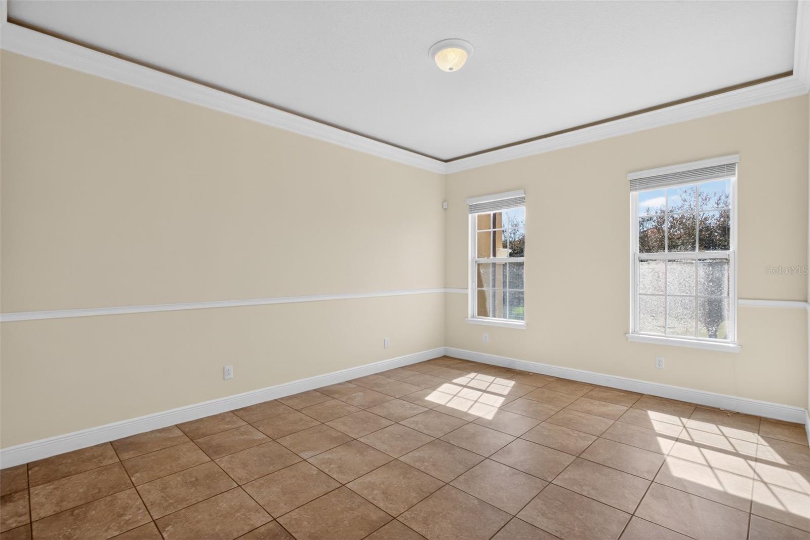 Image 6 of 44 For 817 Lobelia Drive