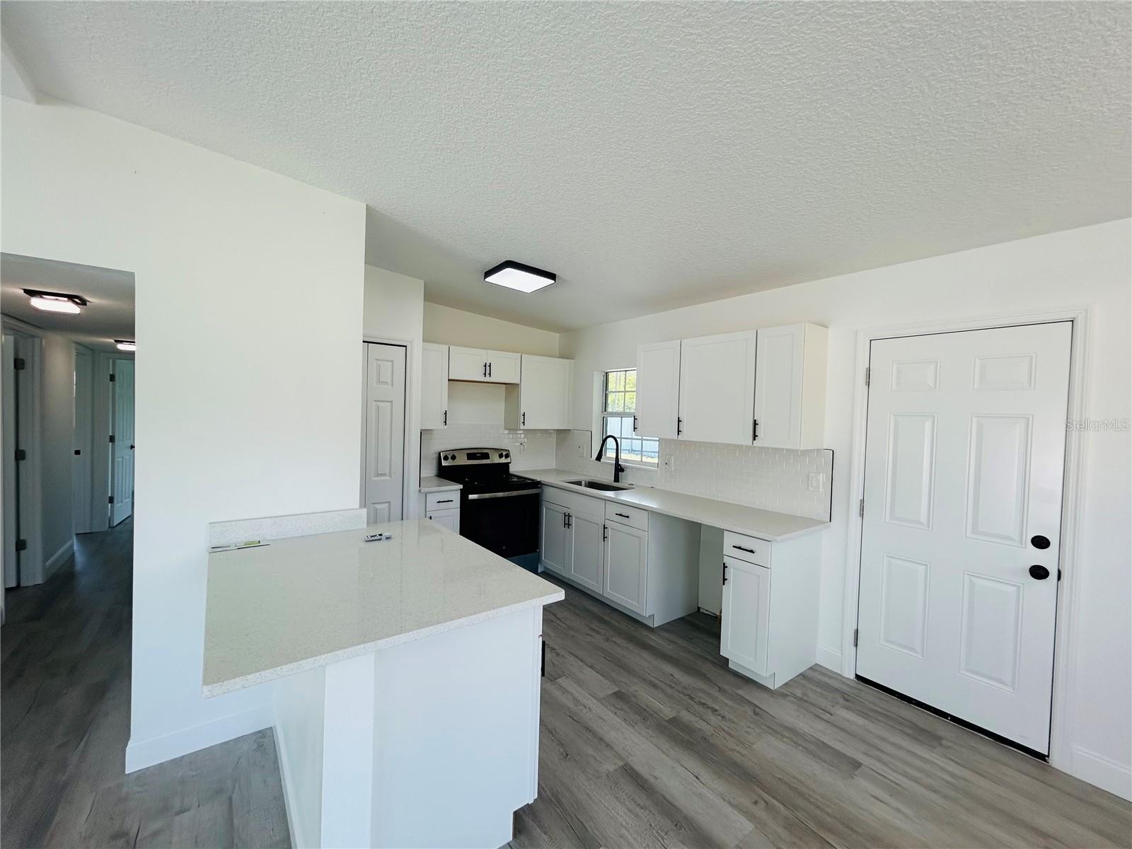 Image 11 of 20 For 6603 Cocos Drive