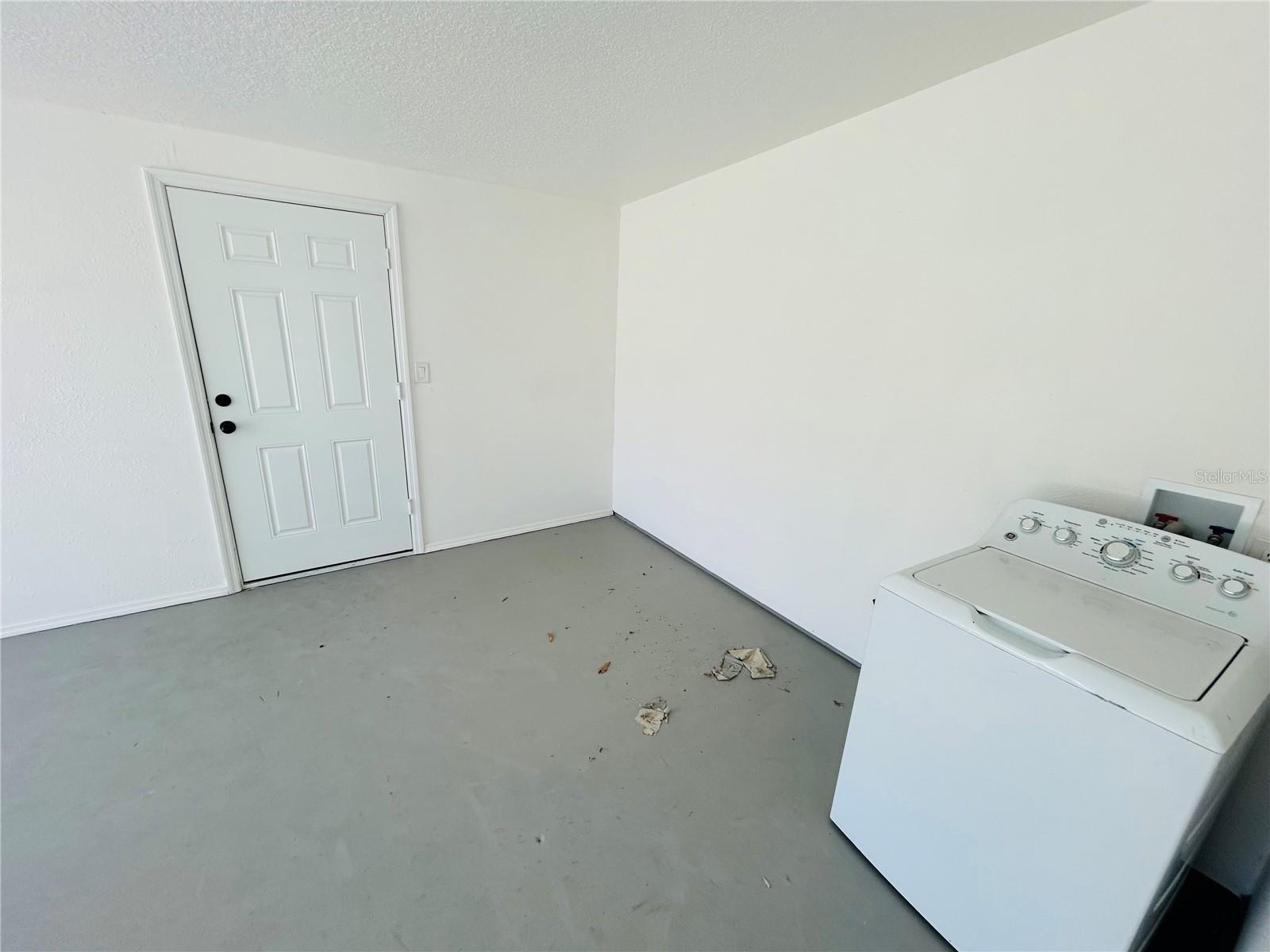 Image 14 of 20 For 6603 Cocos Drive