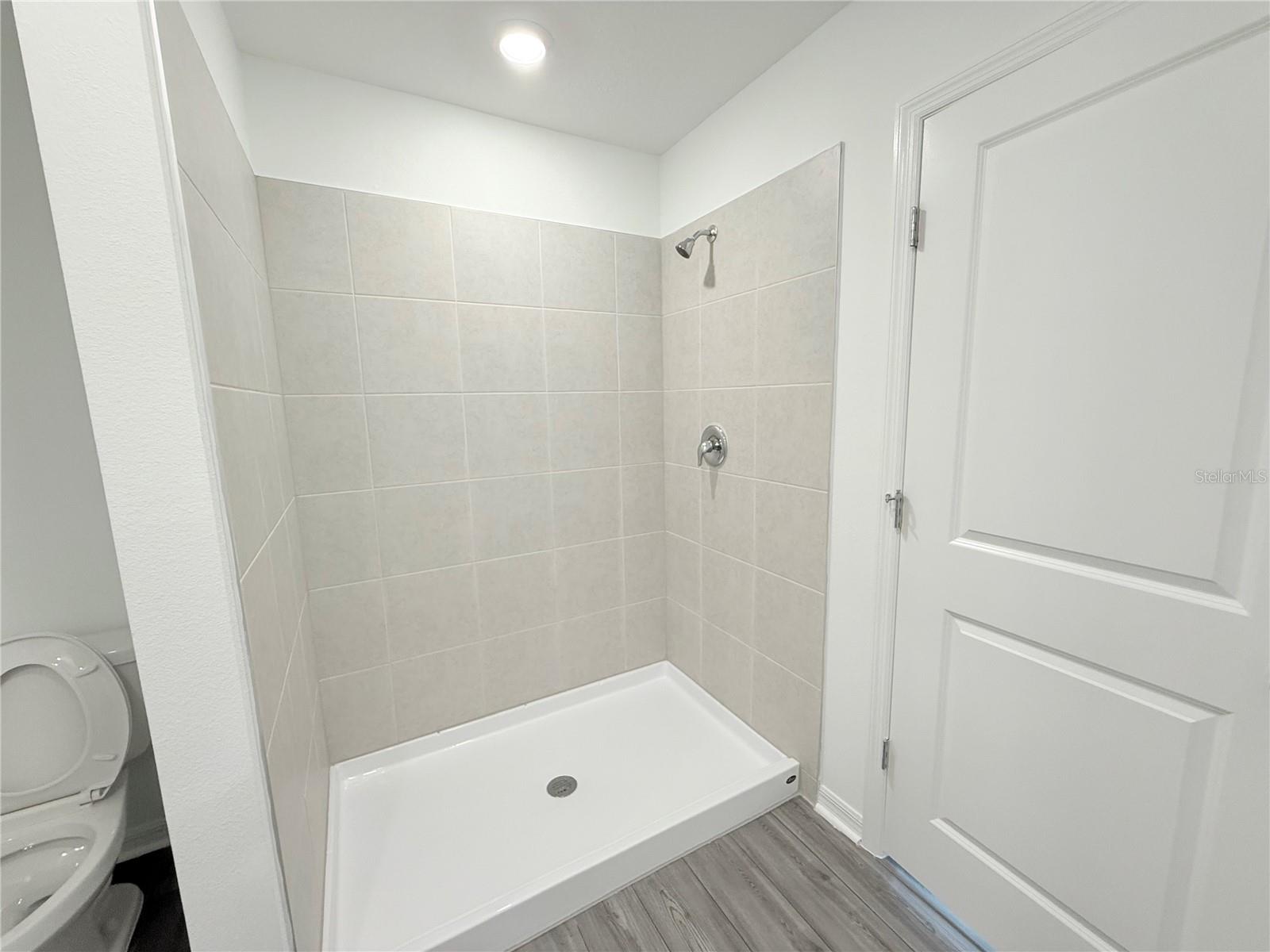 Image 16 of 29 For 3809 32nd Court