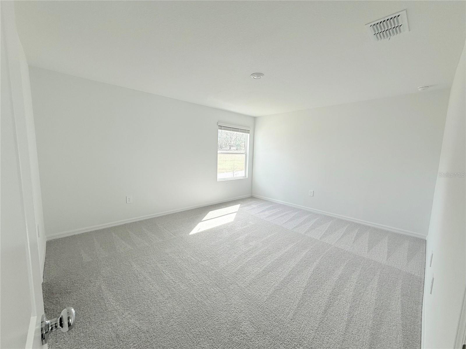 Image 18 of 29 For 3809 32nd Court