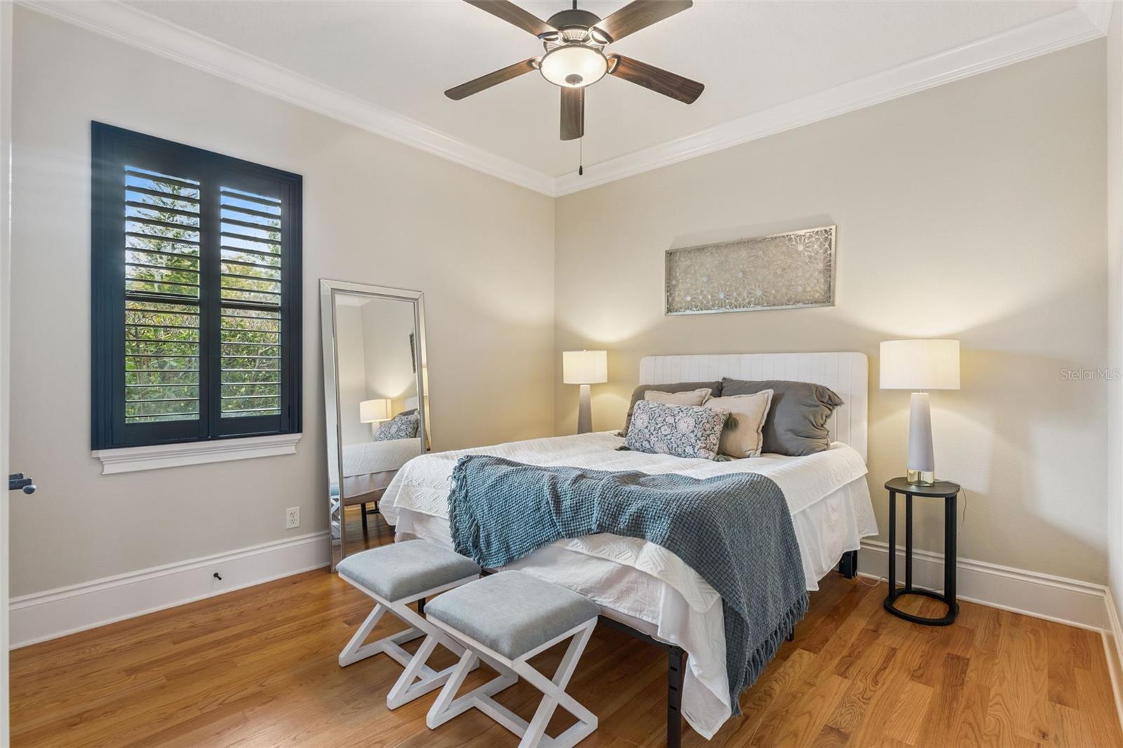 Image 20 of 58 For 2008 Center Drive