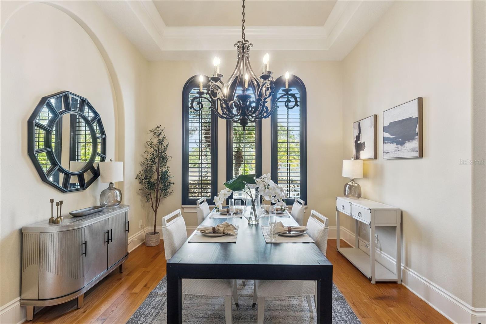 Image 6 of 58 For 2008 Center Drive