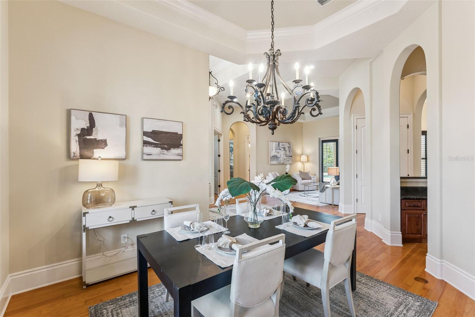 Image 7 of 58 For 2008 Center Drive