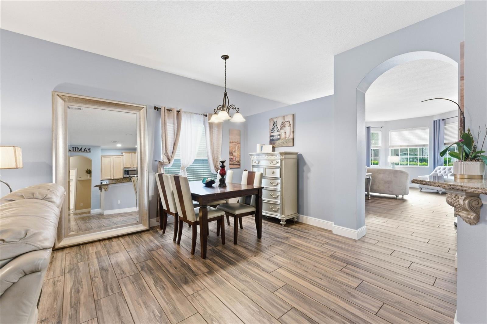 Image 12 of 60 For 4755 Northern Dancer Way