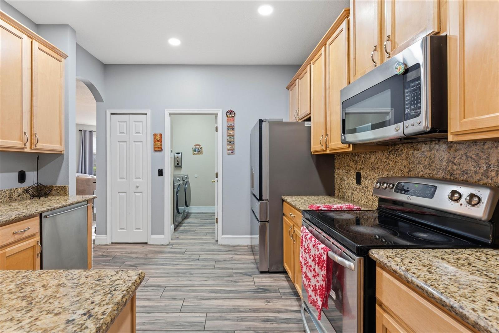 Image 21 of 60 For 4755 Northern Dancer Way