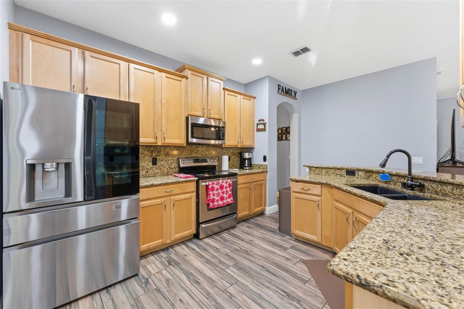 Image 22 of 60 For 4755 Northern Dancer Way