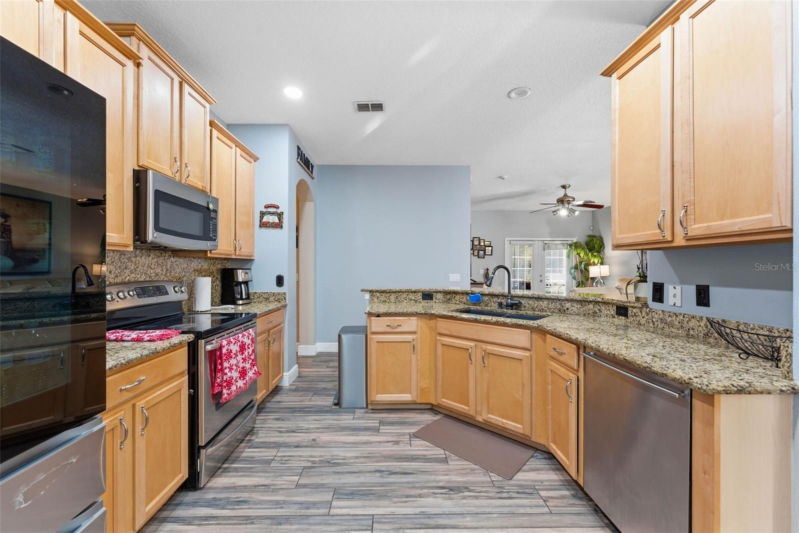 Image 23 of 60 For 4755 Northern Dancer Way