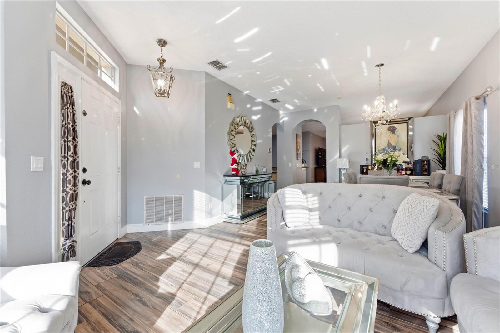 Image 7 of 60 For 4755 Northern Dancer Way