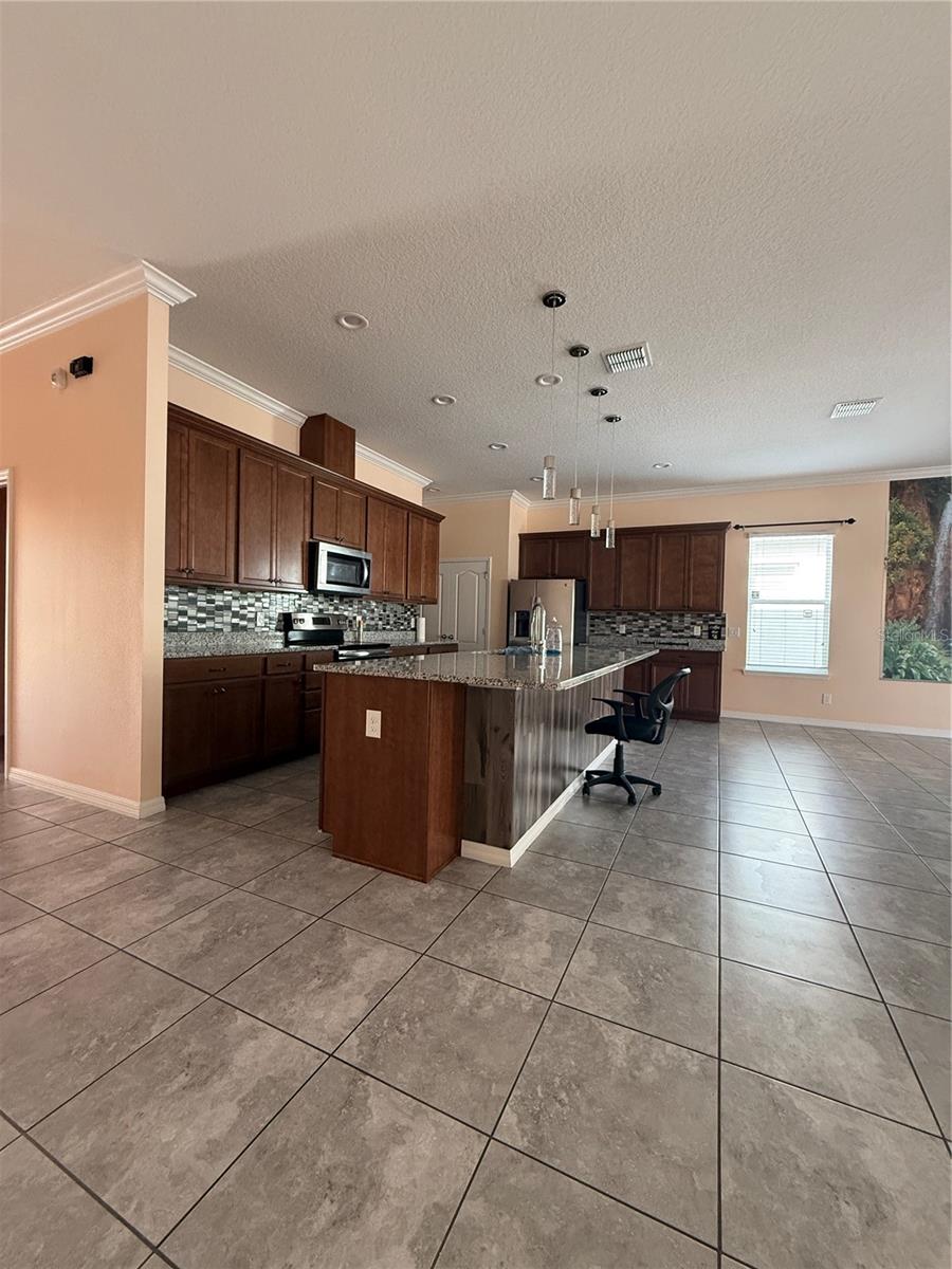 Image 10 of 23 For 1809 Reflection Lane