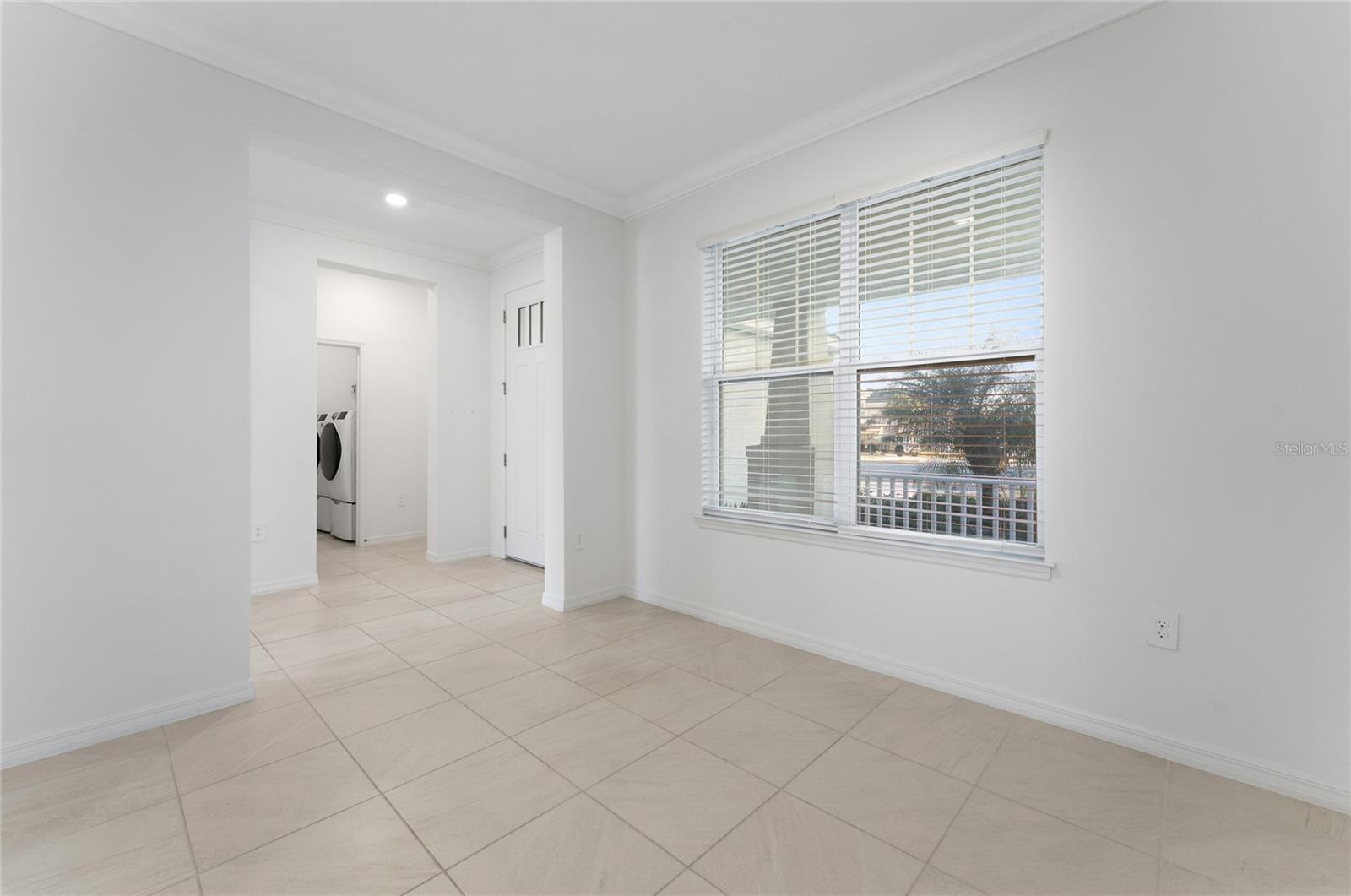 Image 10 of 39 For 2834 High Pointe Street