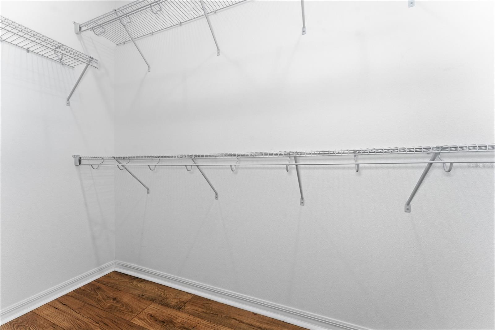 Image 17 of 39 For 2834 High Pointe Street