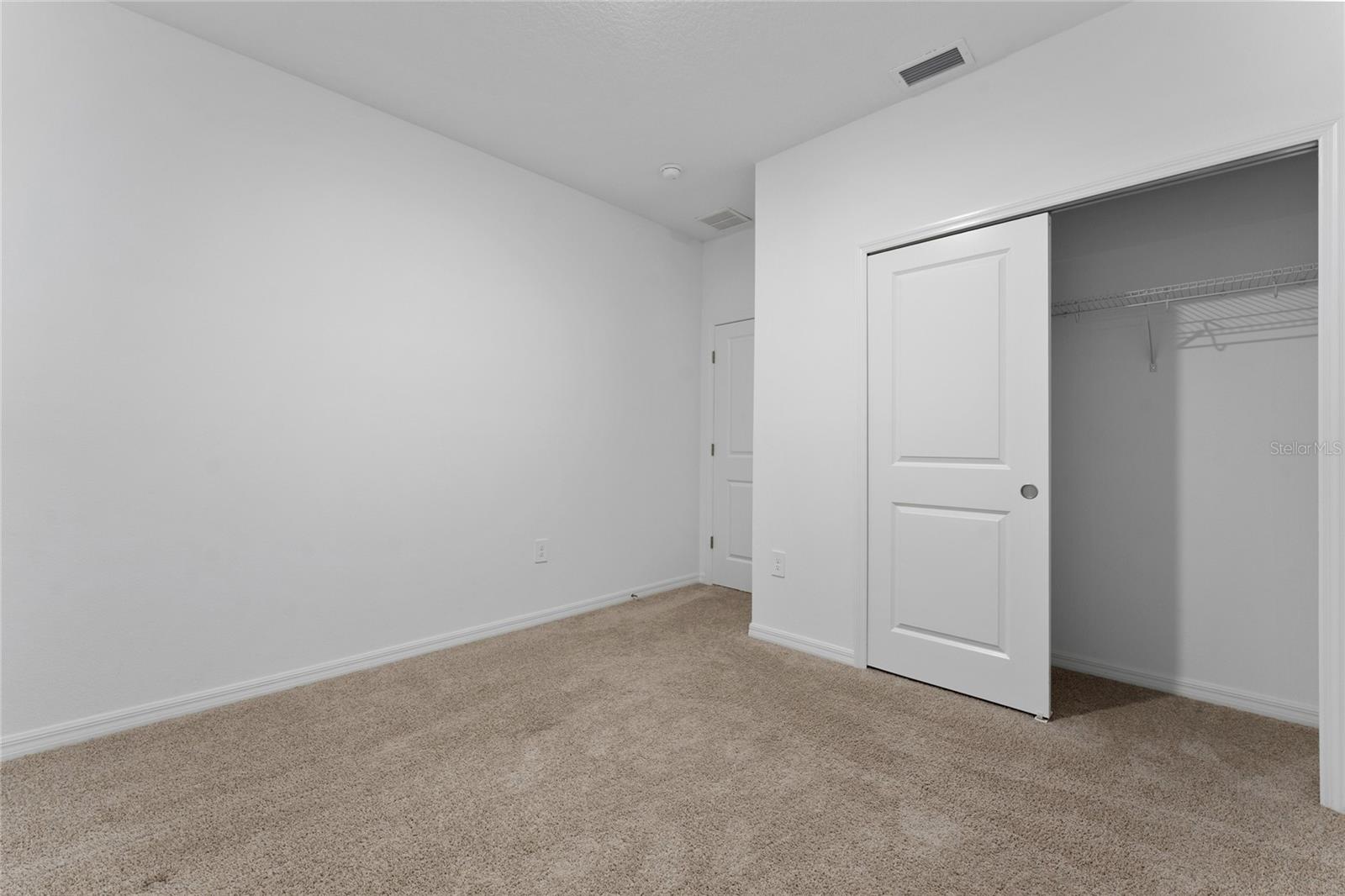 Image 27 of 39 For 2834 High Pointe Street