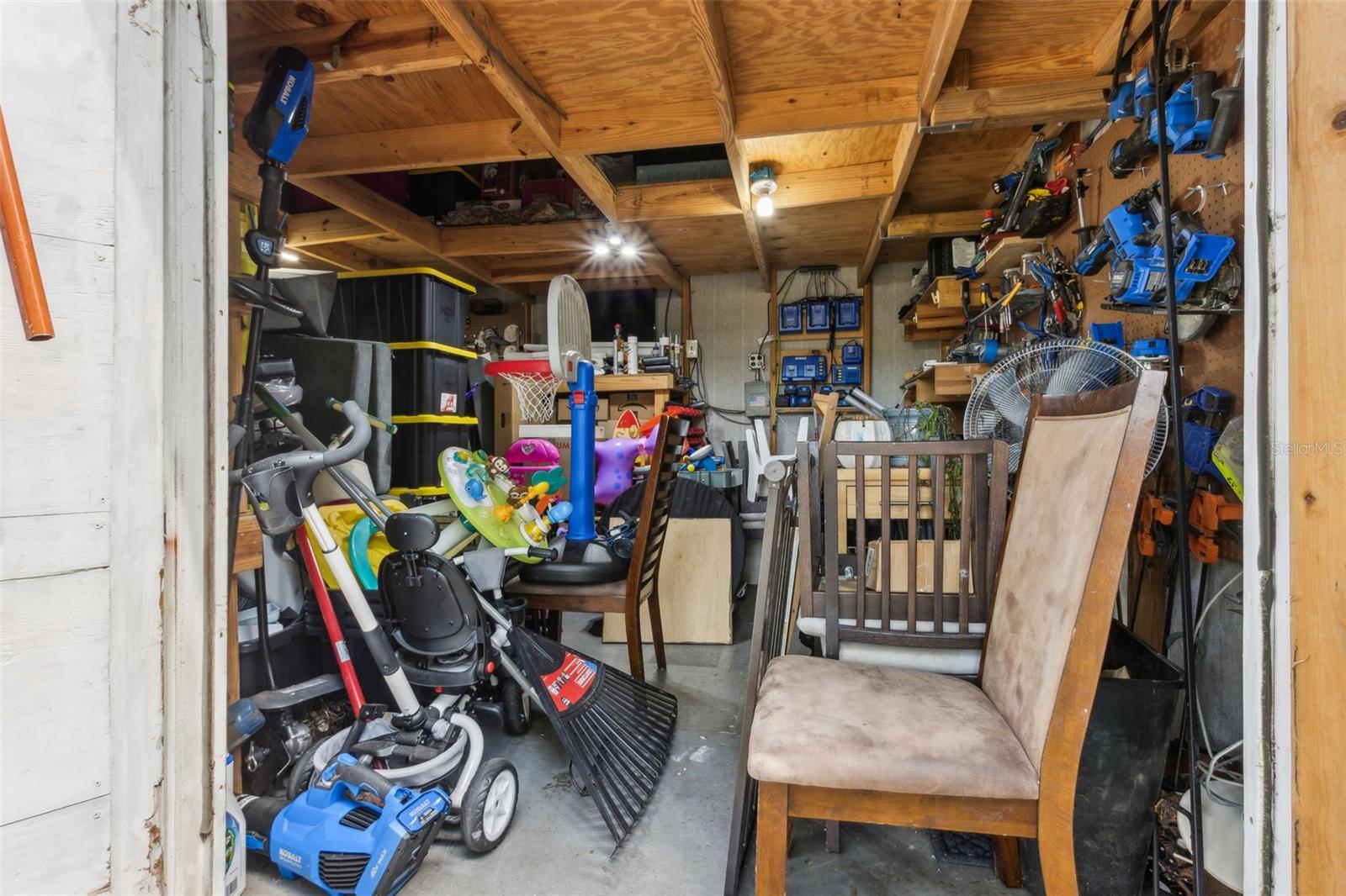 Image 31 of 45 For 4701 Goddard Avenue