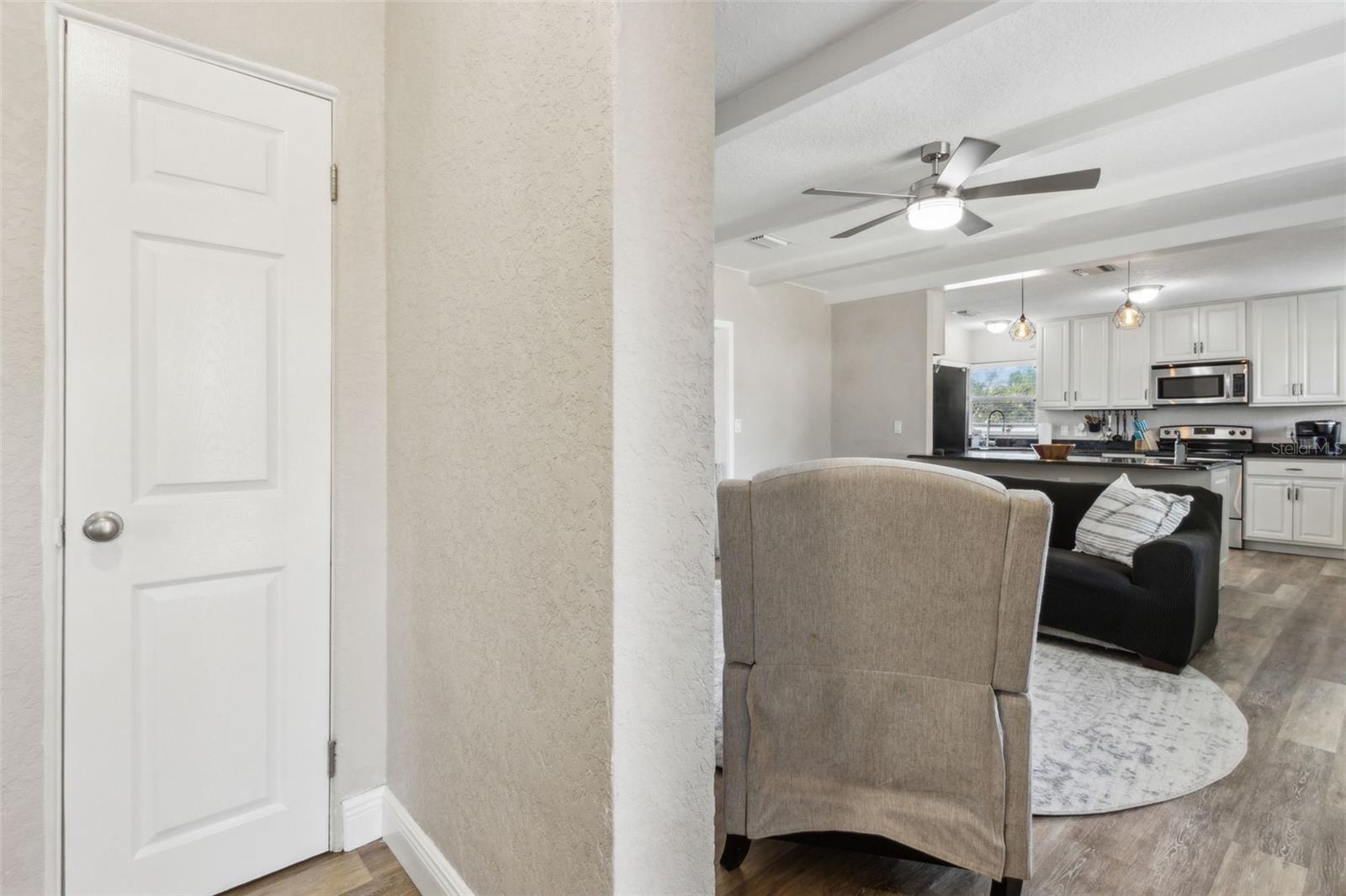 Image 4 of 45 For 4701 Goddard Avenue