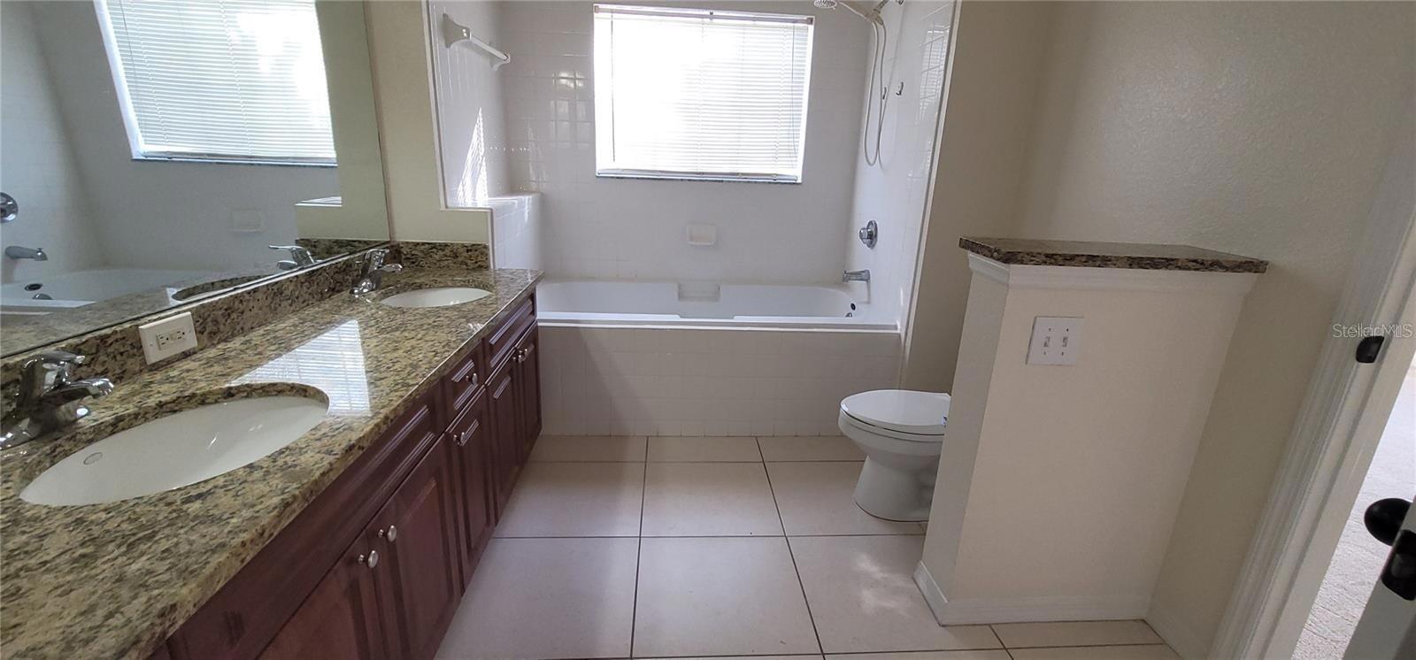 Image 8 of 13 For 3707 Conroy Road 1722