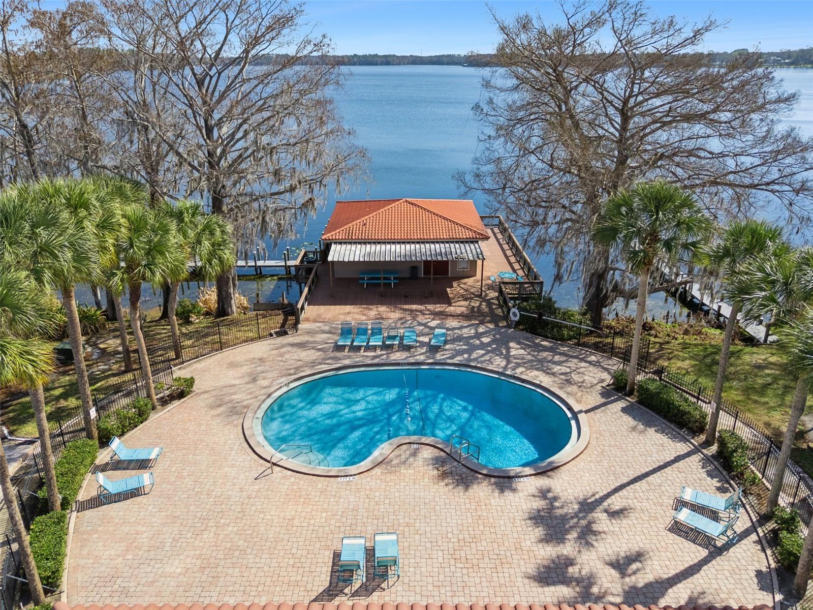 Image 38 of 53 For 1158 Calle Del Norte  C