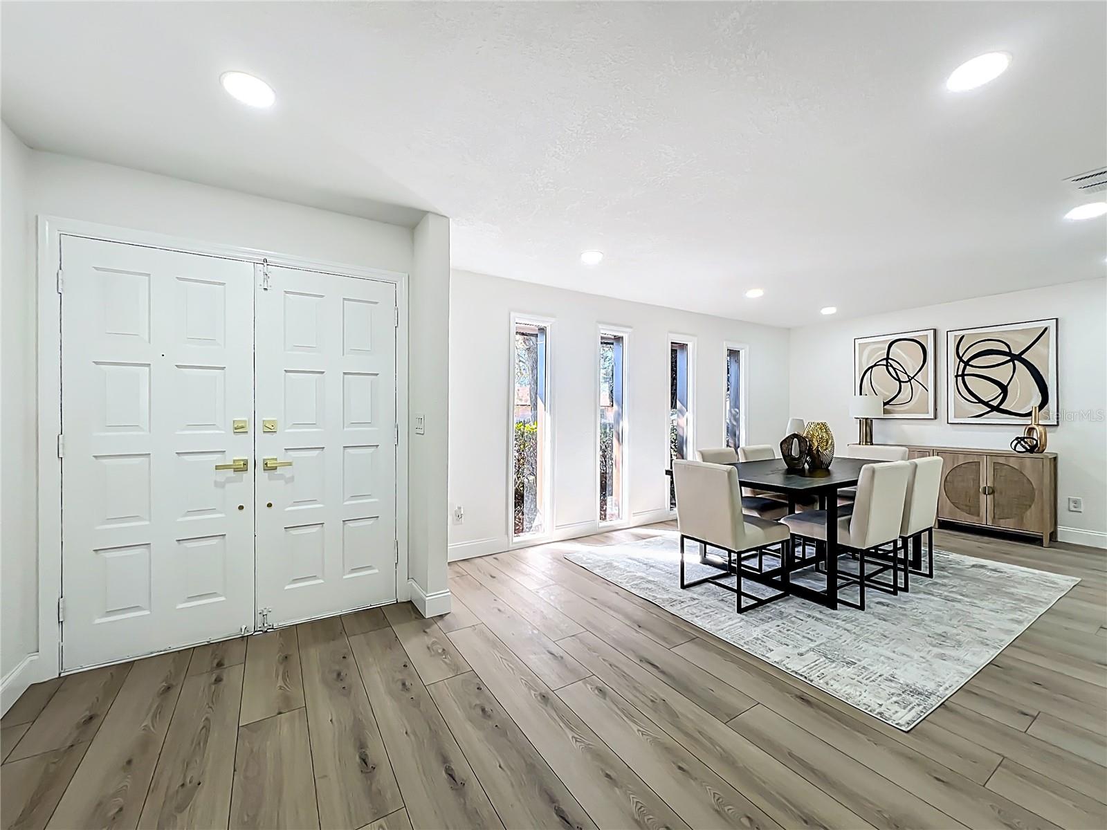 Image 12 of 37 For 211 Doverwood Road