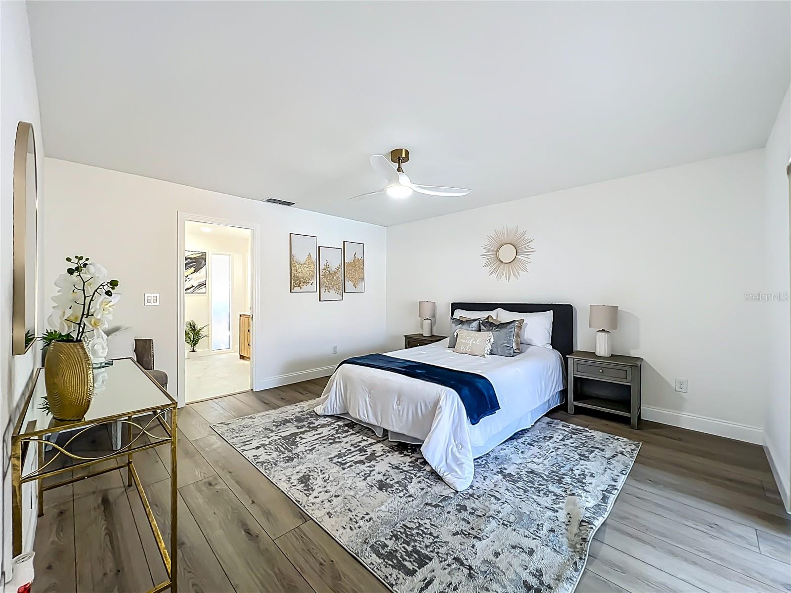 Image 16 of 37 For 211 Doverwood Road