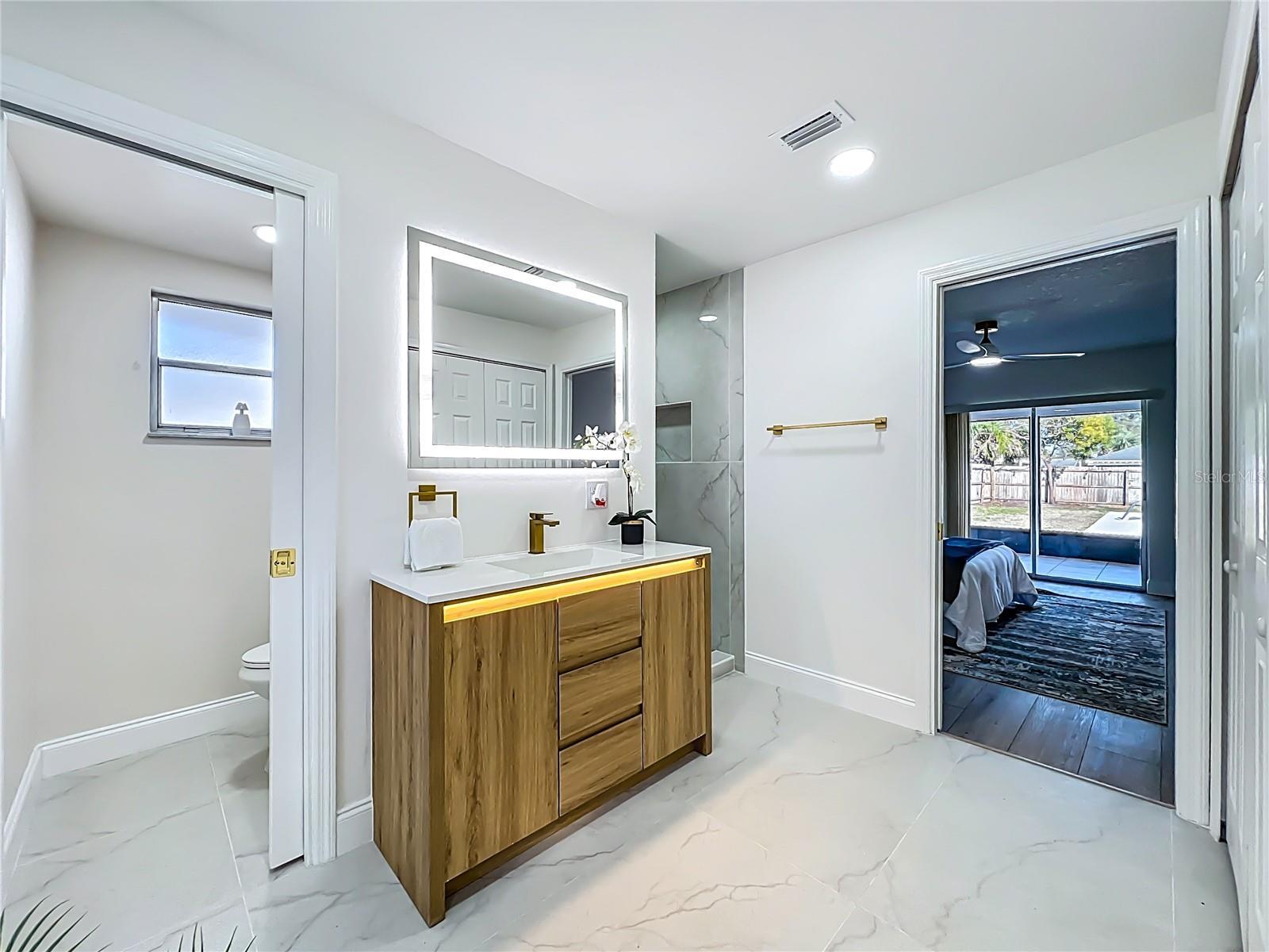 Image 19 of 37 For 211 Doverwood Road