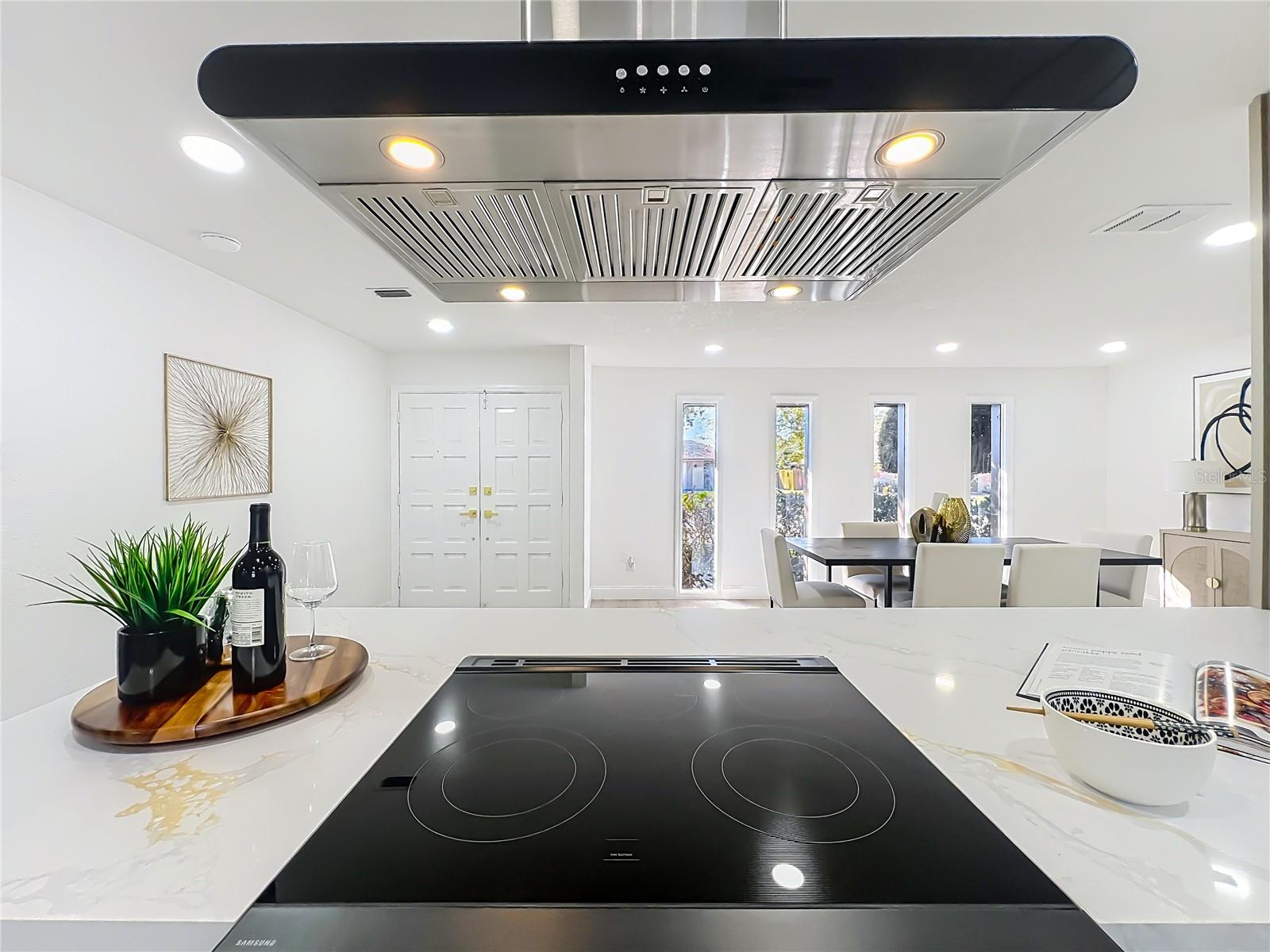 Image 7 of 37 For 211 Doverwood Road