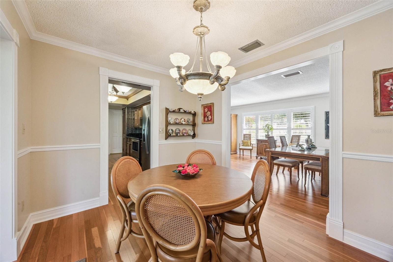 Image 12 of 48 For 3000 Royal Oak Drive