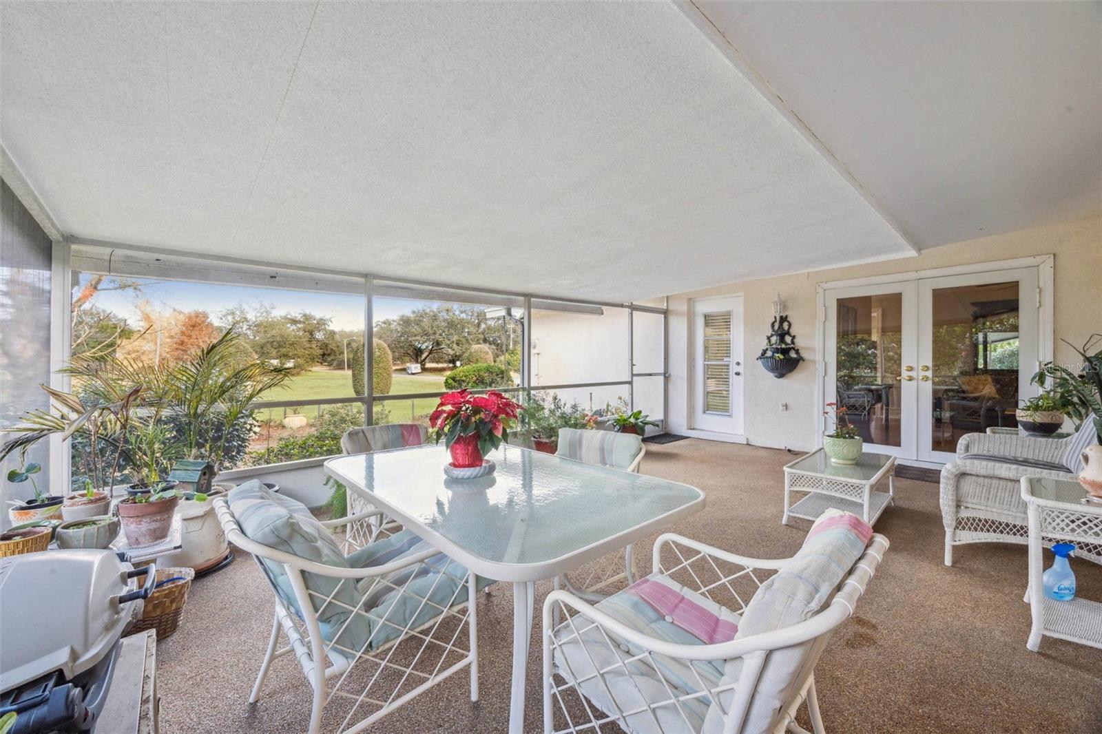 Image 29 of 48 For 3000 Royal Oak Drive