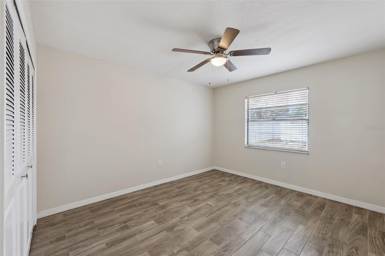 Image 45 of 71 For 6246 Silver Glen Court