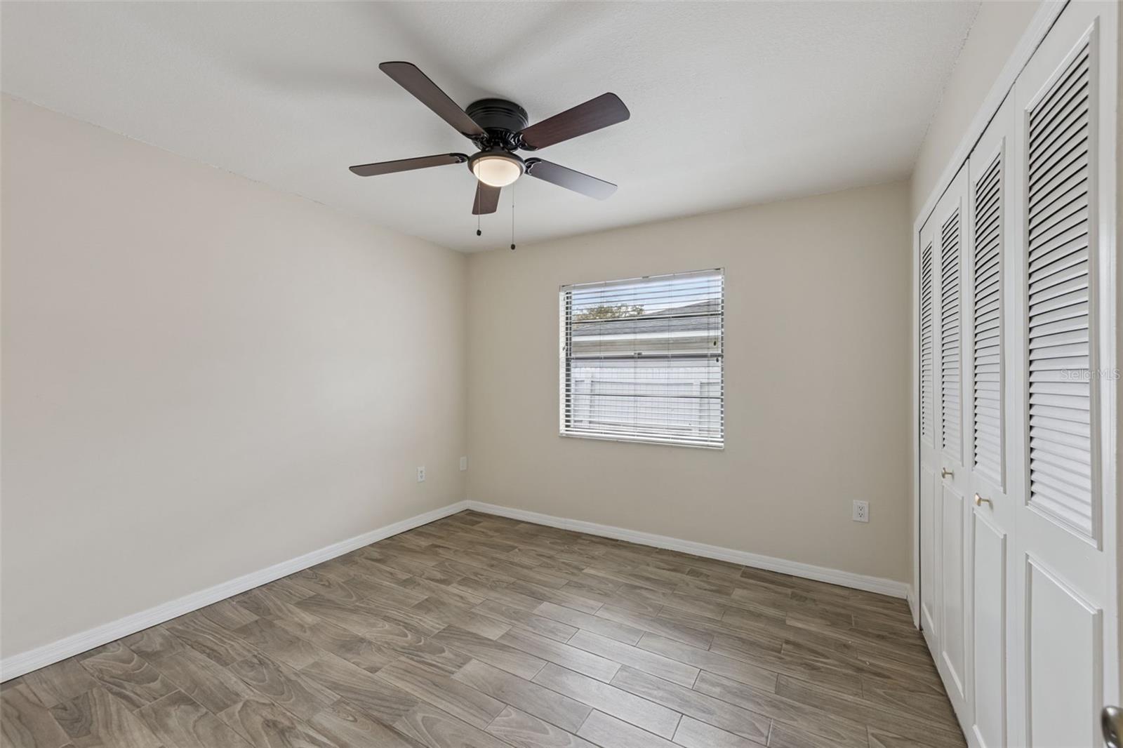 Image 46 of 71 For 6246 Silver Glen Court