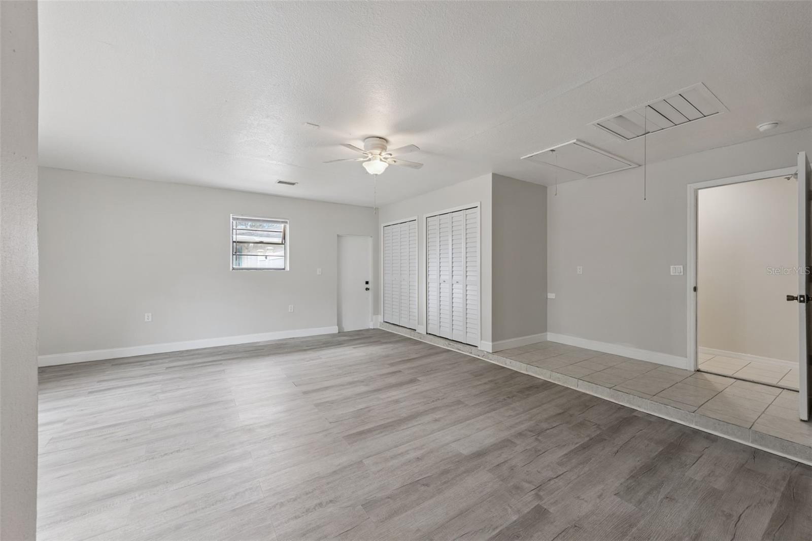 Image 48 of 71 For 6246 Silver Glen Court