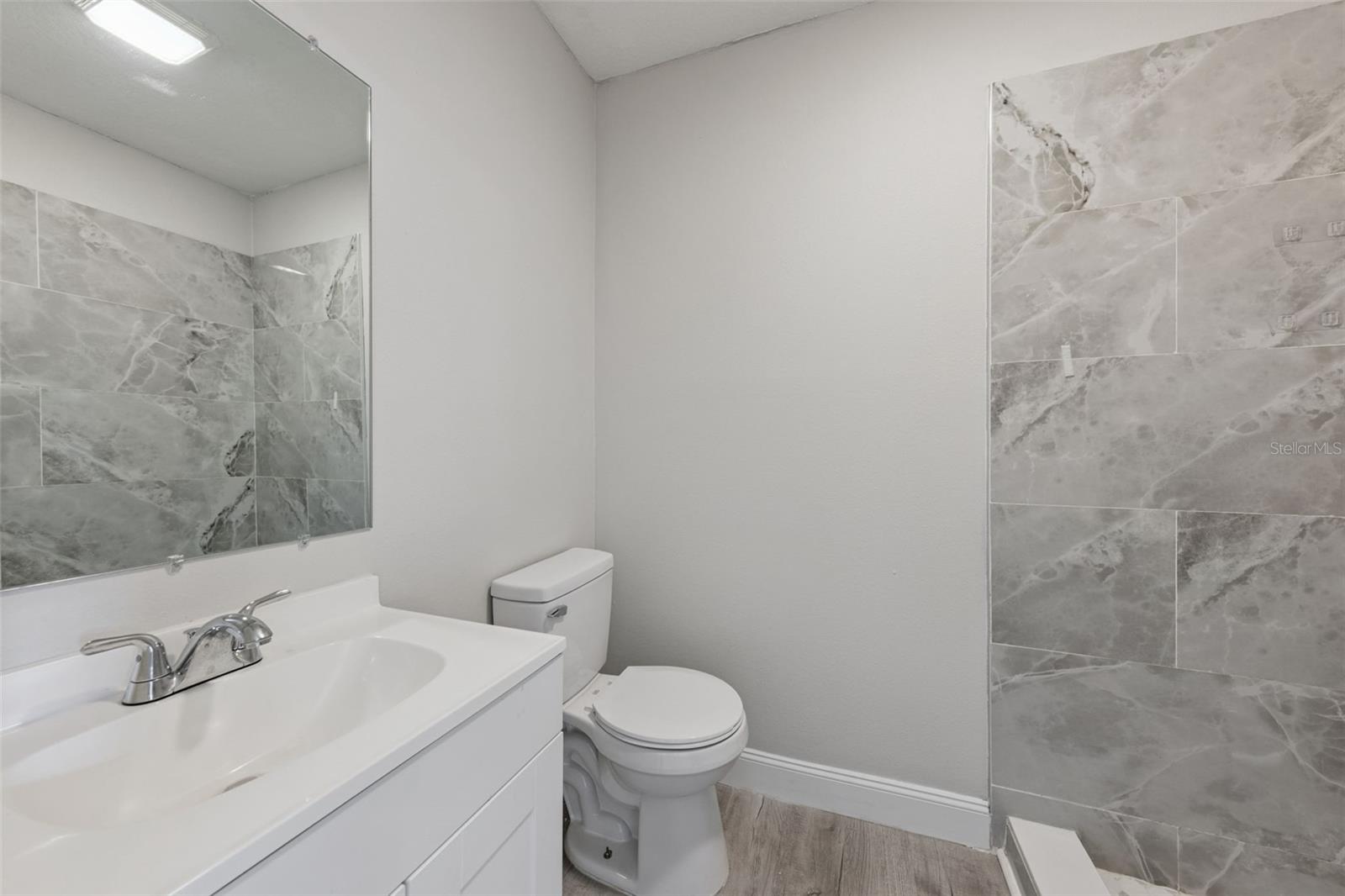 Image 50 of 71 For 6246 Silver Glen Court