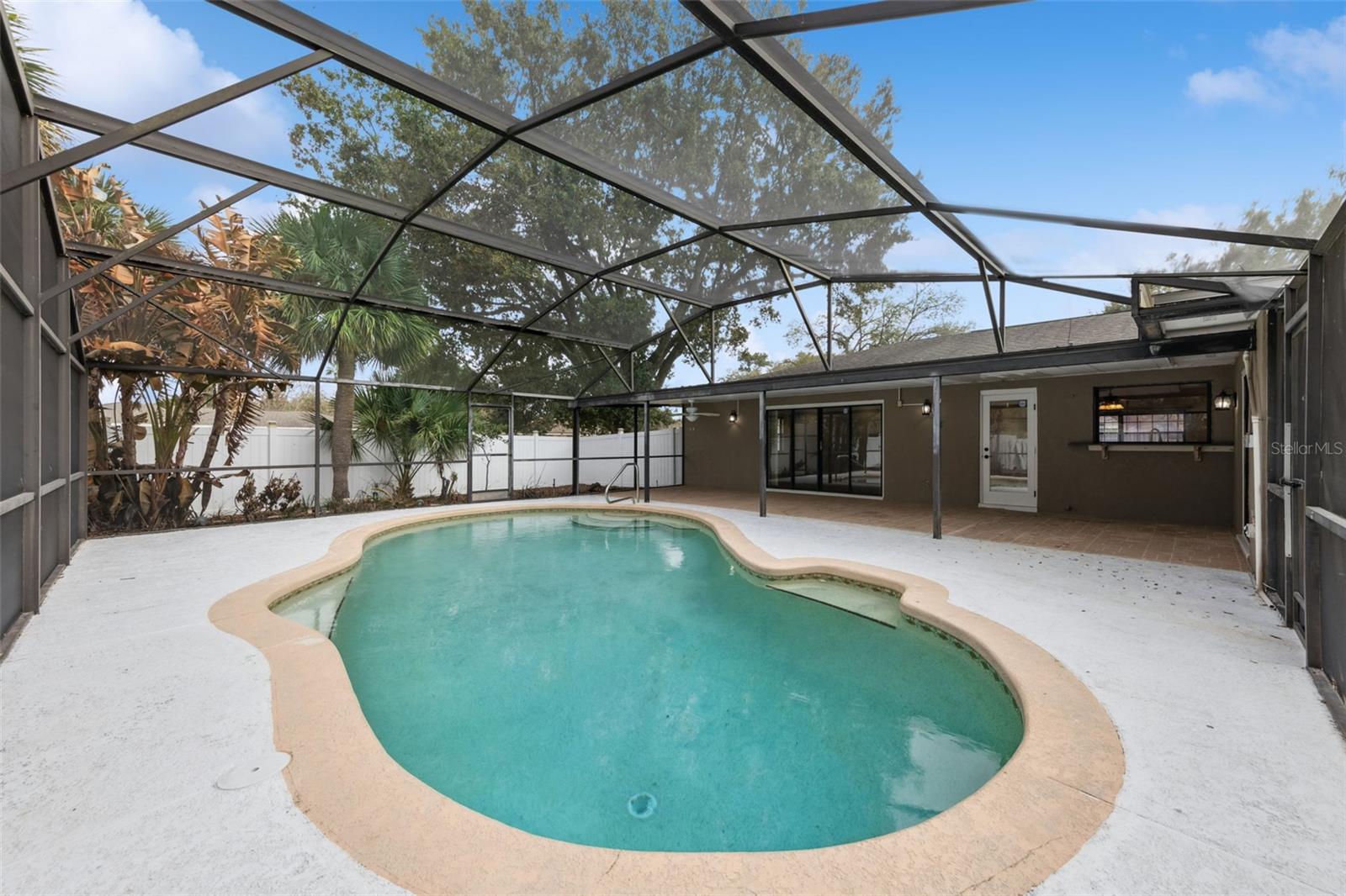 Image 53 of 71 For 6246 Silver Glen Court