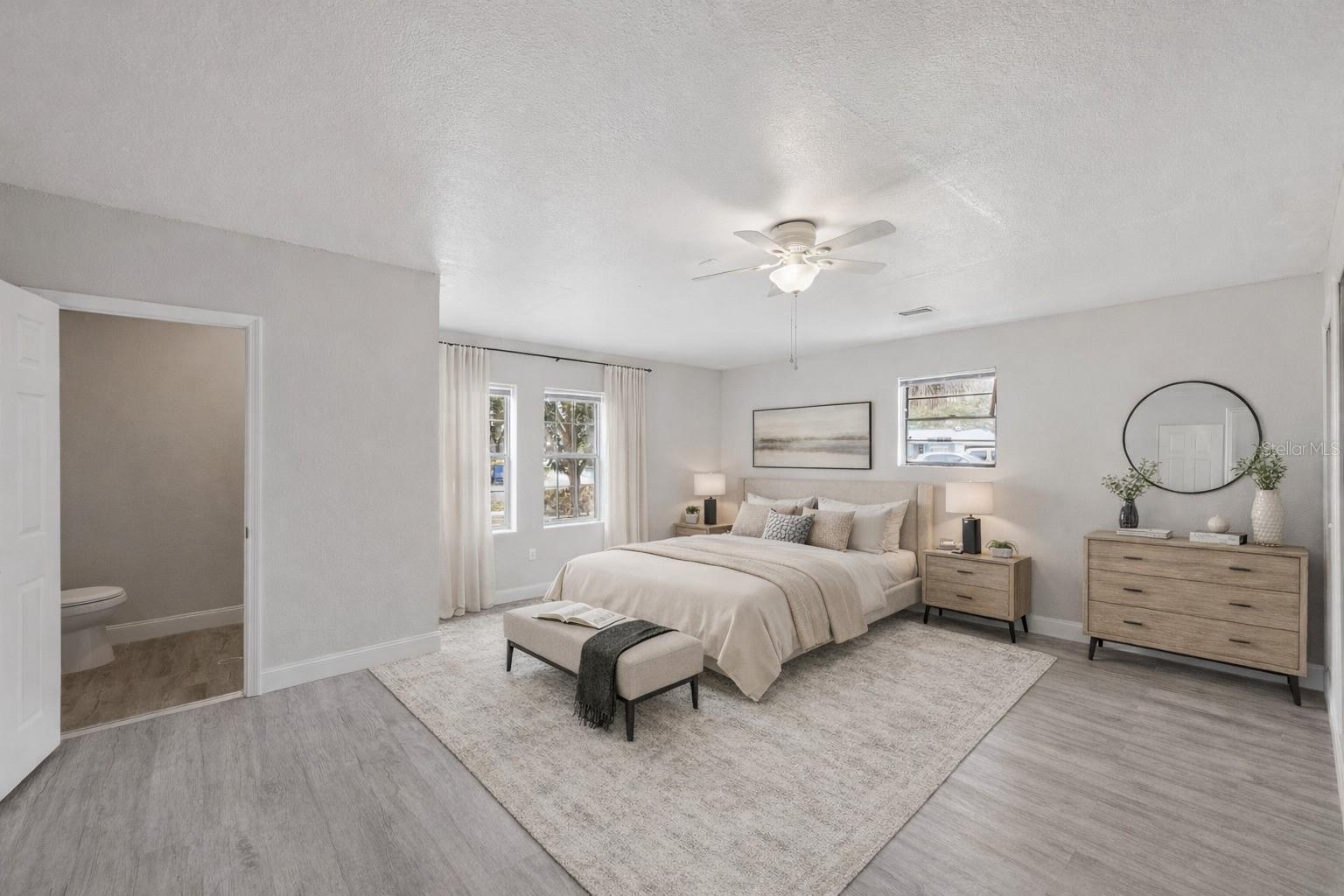 Image 8 of 71 For 6246 Silver Glen Court