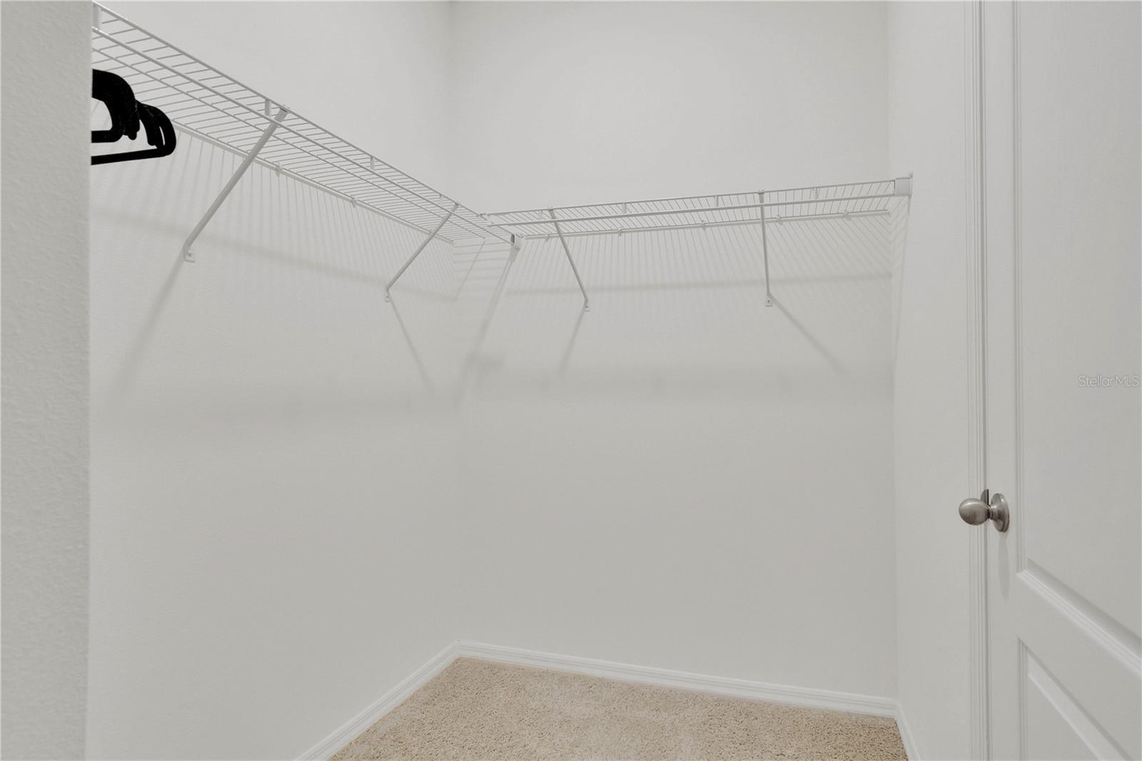 Image 13 of 54 For 7699 Oakmoss Loop