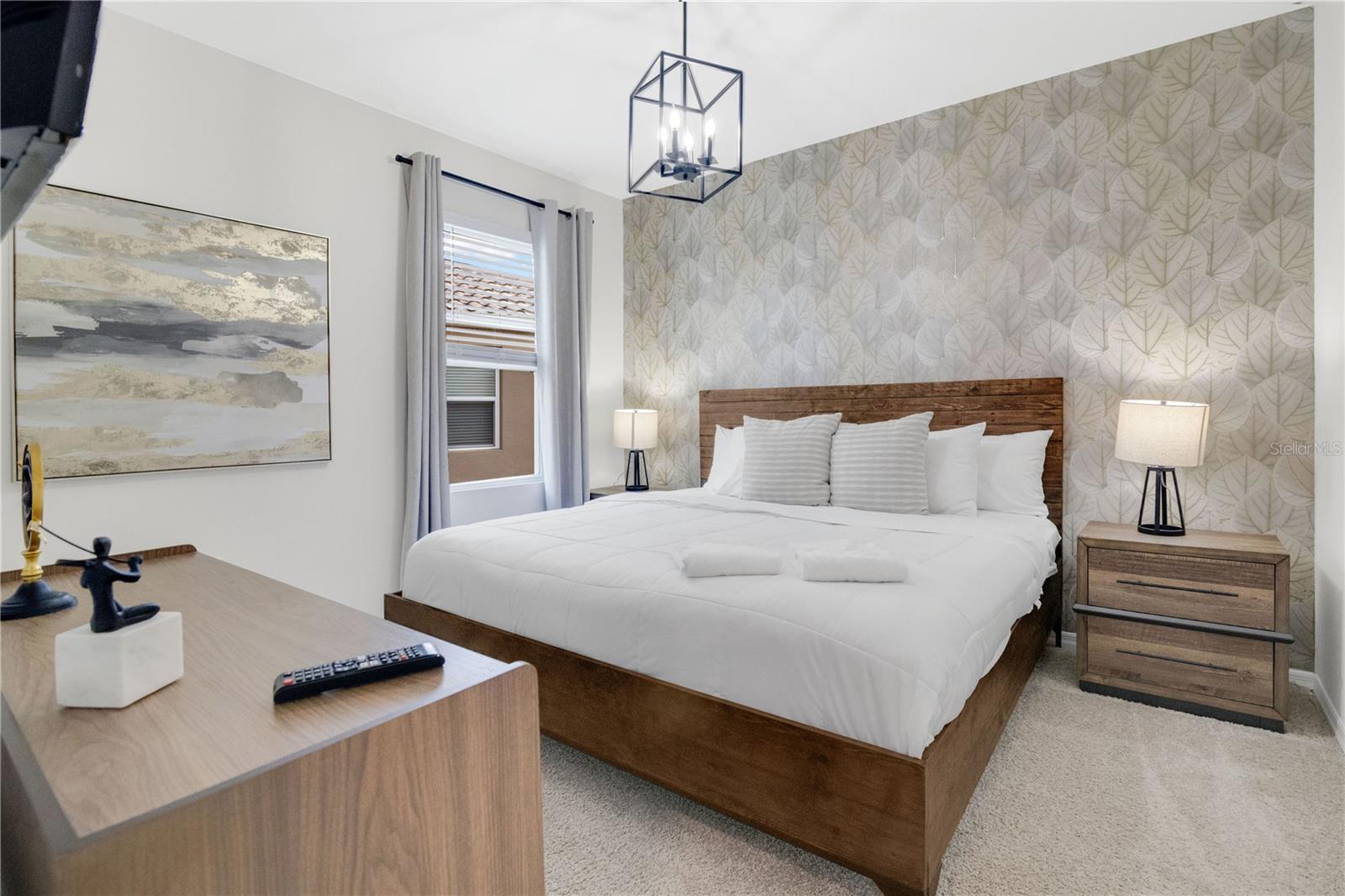 Image 24 of 54 For 7699 Oakmoss Loop