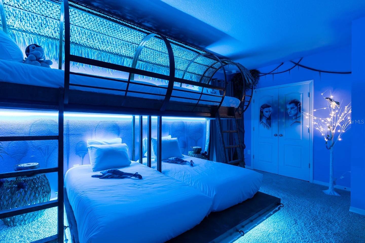 Image 29 of 54 For 7699 Oakmoss Loop