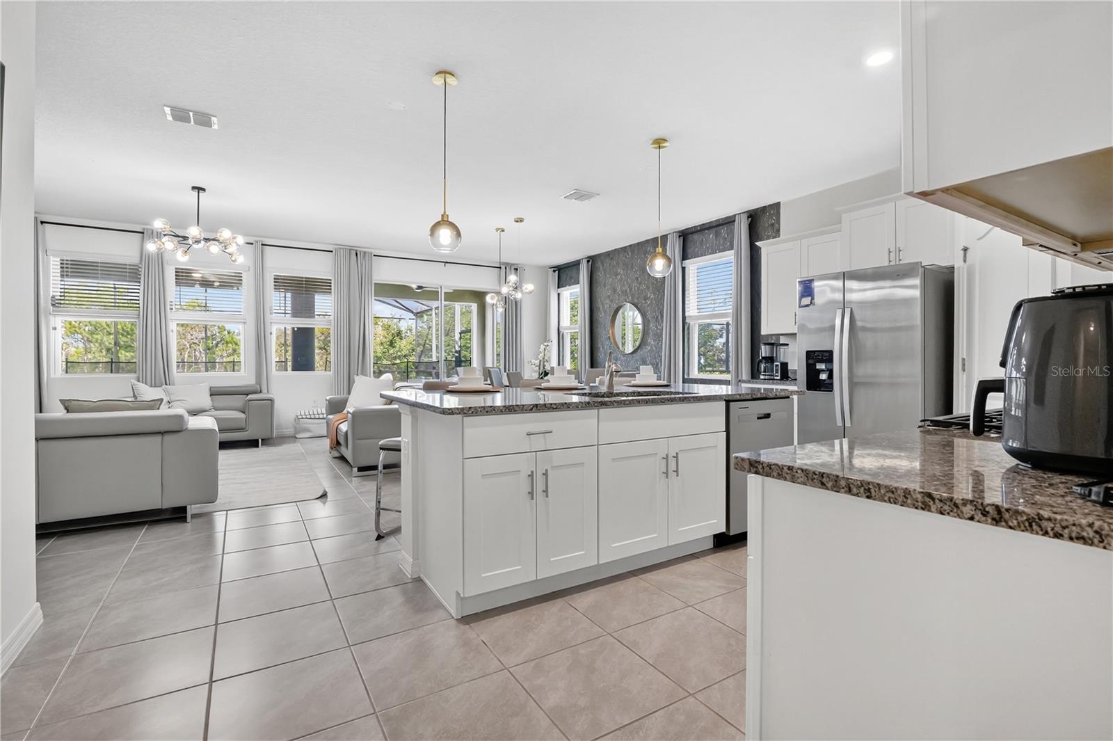 Image 5 of 54 For 7699 Oakmoss Loop