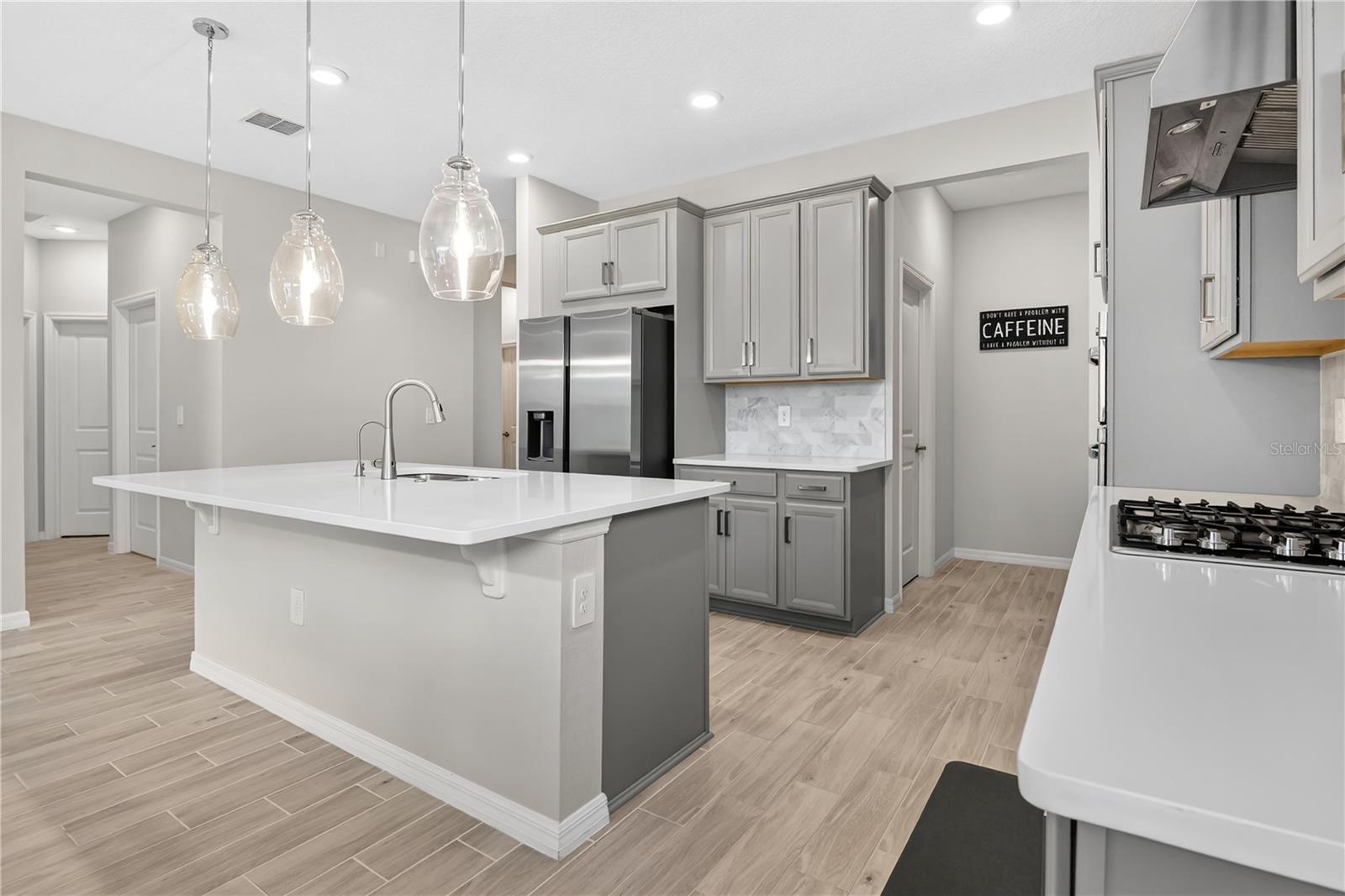 Image 10 of 37 For 2915 Crest Wave Drive