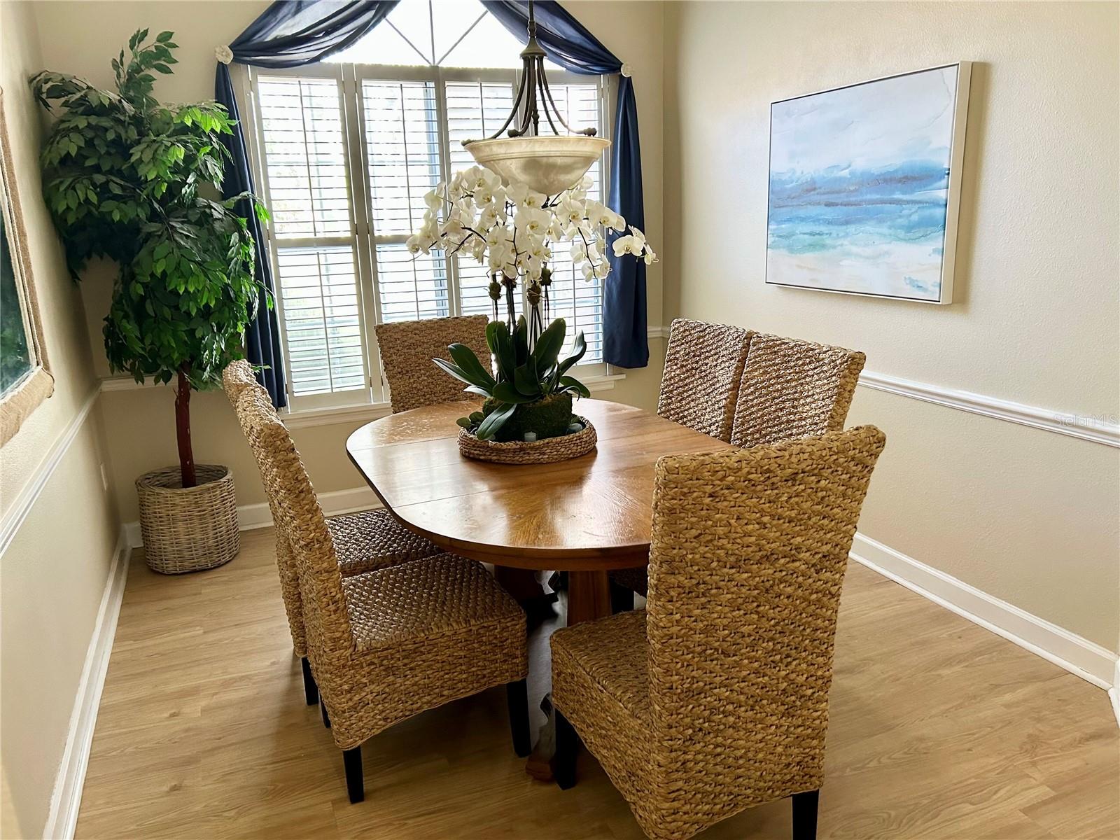 Image 3 of 18 For 859 Palmetto Terrace