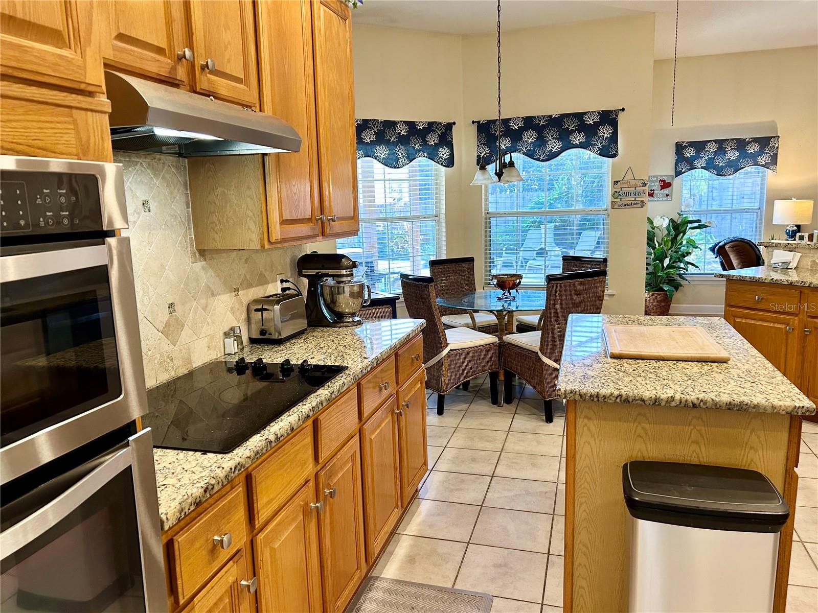 Image 6 of 18 For 859 Palmetto Terrace