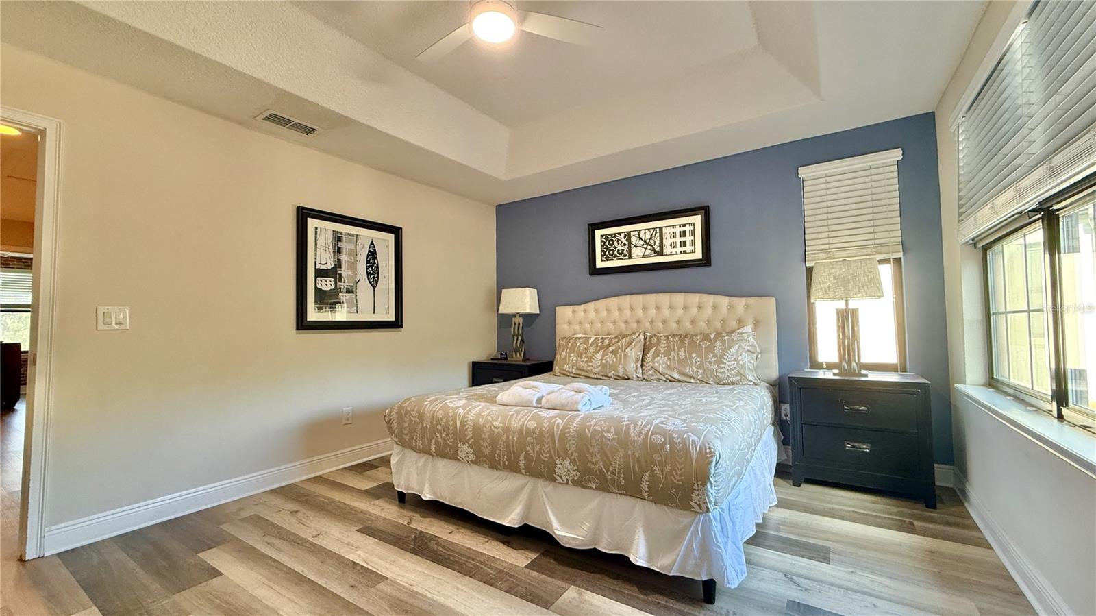 Image 25 of 50 For 8209 Roseville Road