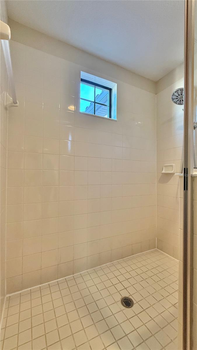 Image 31 of 50 For 8209 Roseville Road