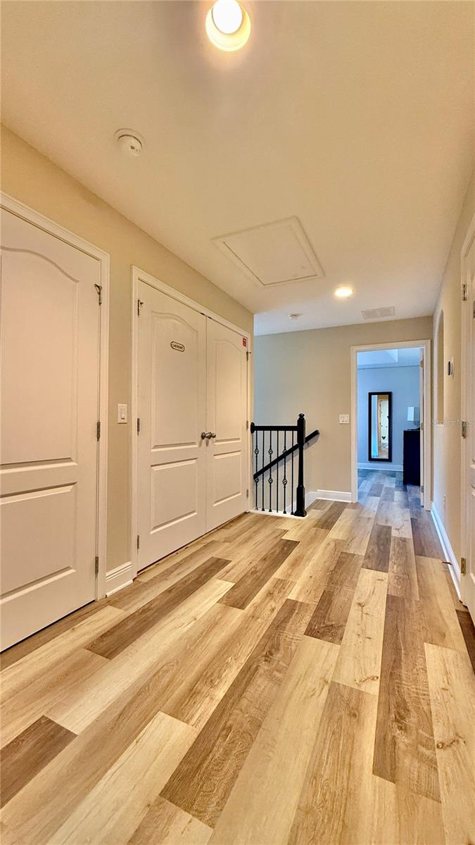 Image 36 of 50 For 8209 Roseville Road