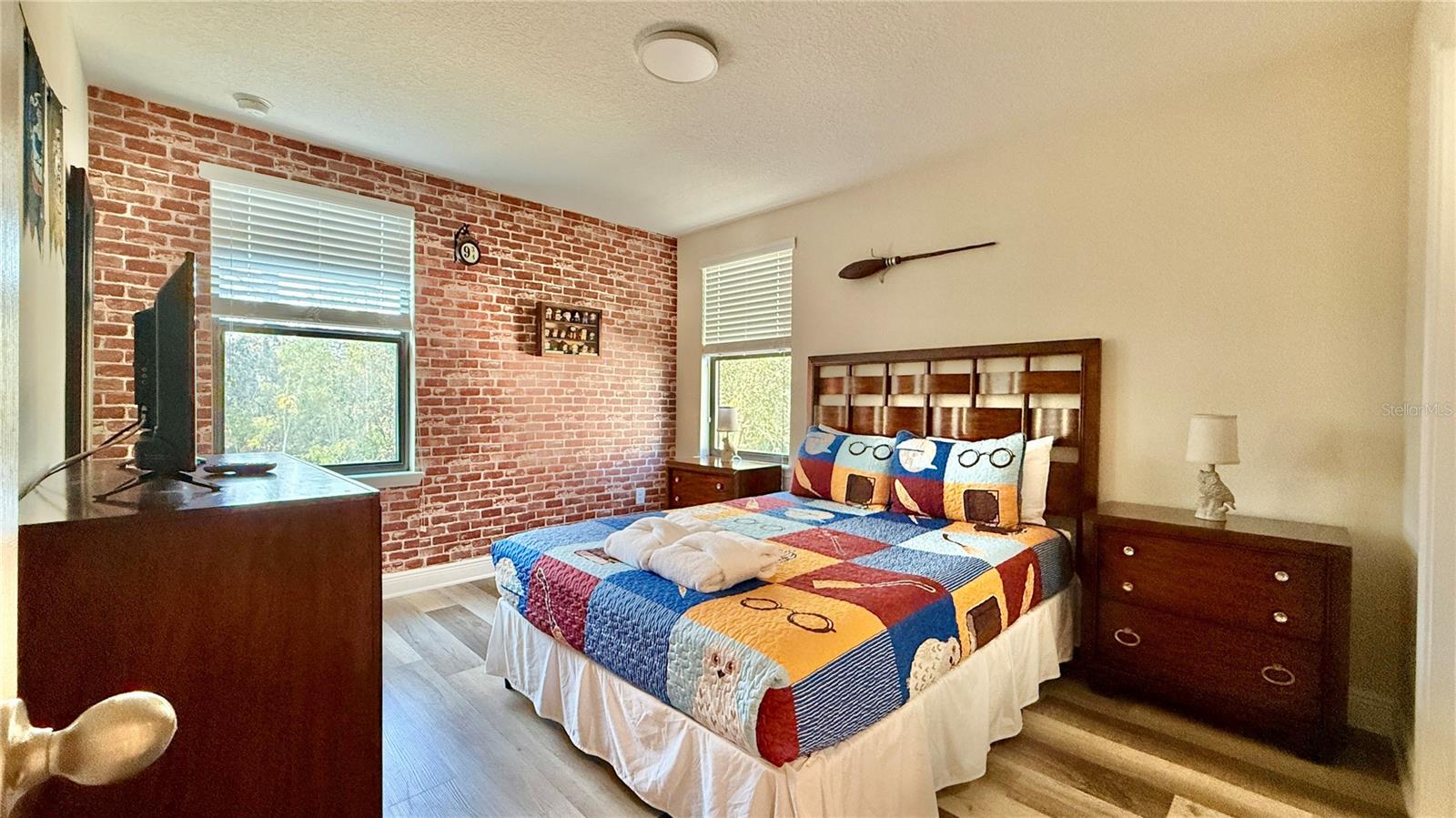 Image 38 of 50 For 8209 Roseville Road