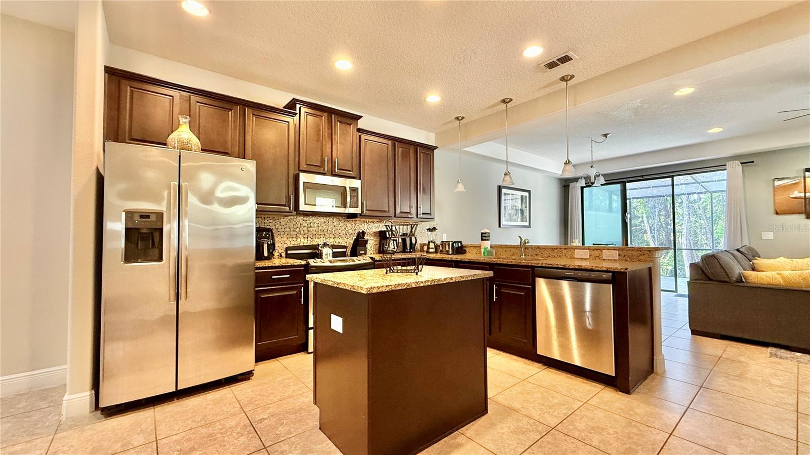 Image 6 of 50 For 8209 Roseville Road