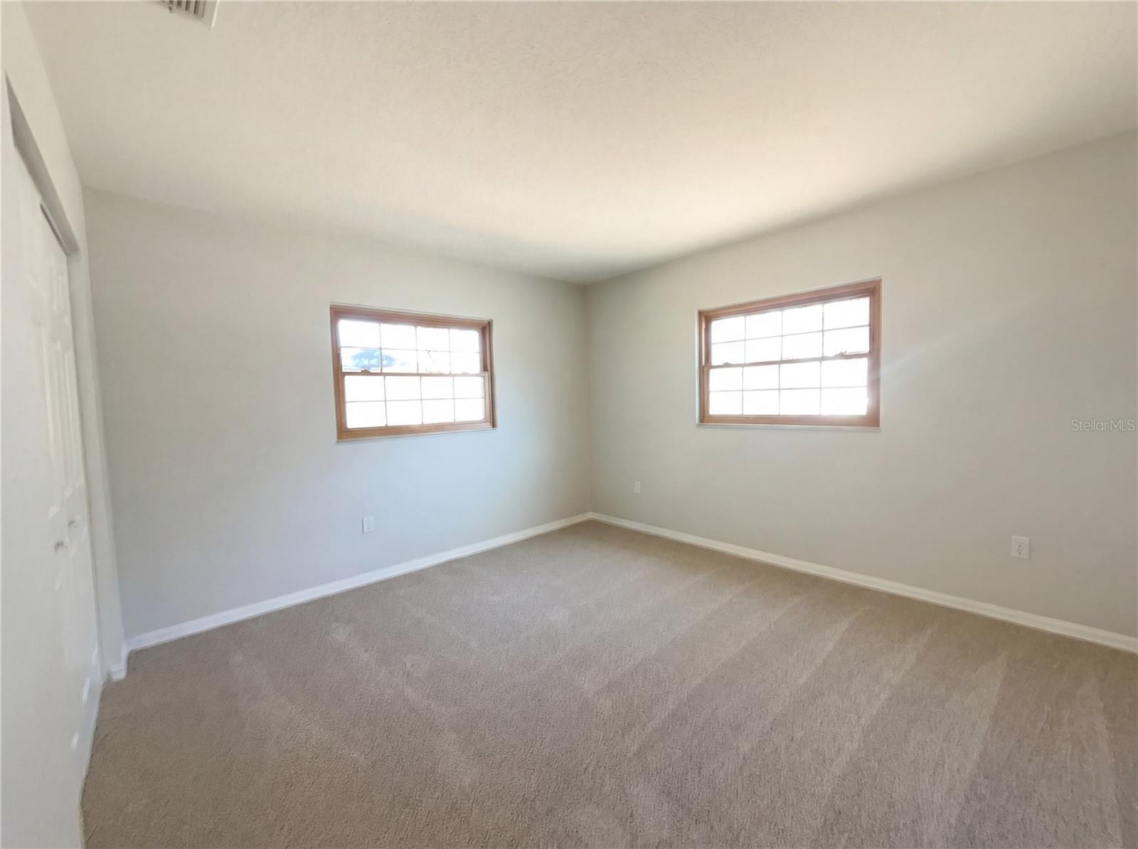 Image 17 of 24 For 13824 114th Circle