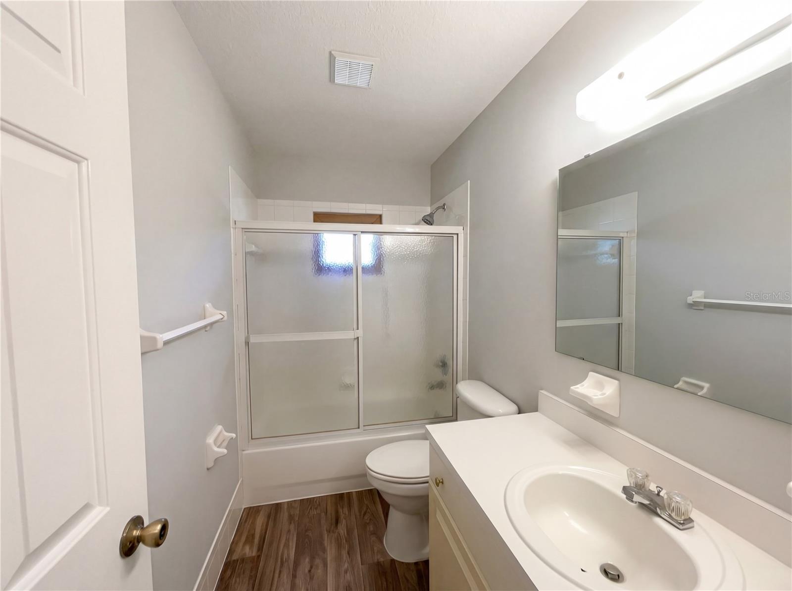 Image 22 of 24 For 13824 114th Circle